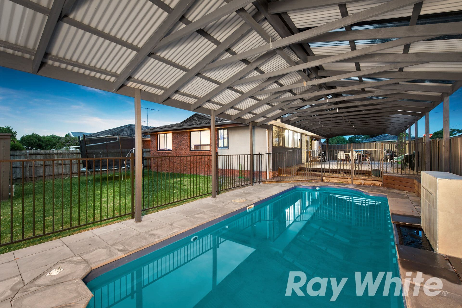 24 Dunbarton Drive, Wantirna VIC 3152, Wantirna - Thumbnail 2