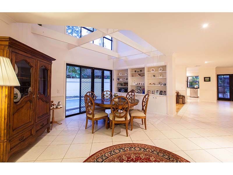 8 Panitz Street, SORRENTO QLD 4217, Sorrento - Thumbnail 5