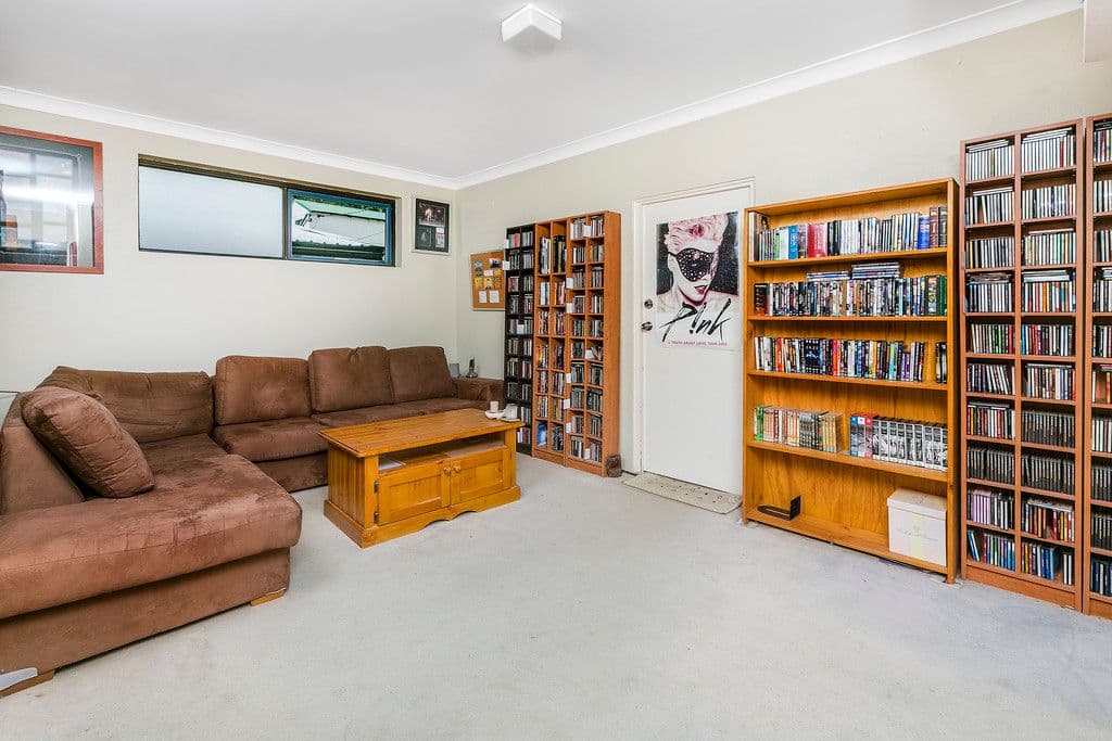 19 Lyly Road, ALLAMBIE HEIGHTS NSW 2100, Allambie Heights - Thumbnail 4