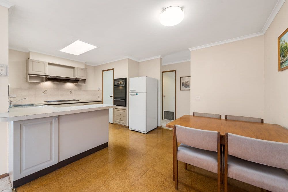 110 Bridgewater Way, Rowville VIC 3178, Rowville - Thumbnail 2