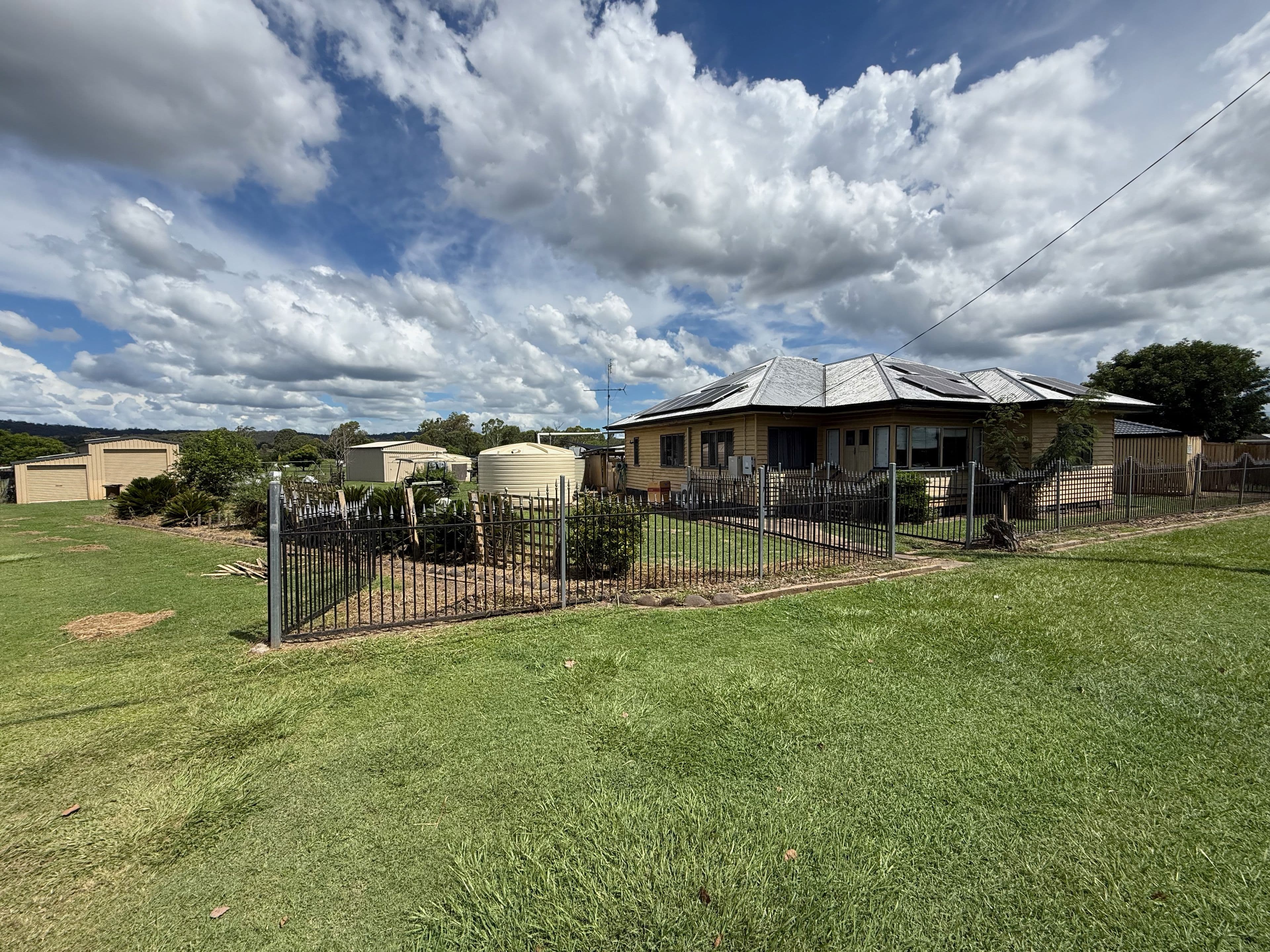52 Vaux Street, Laidley QLD 4341, Laidley - Thumbnail 2