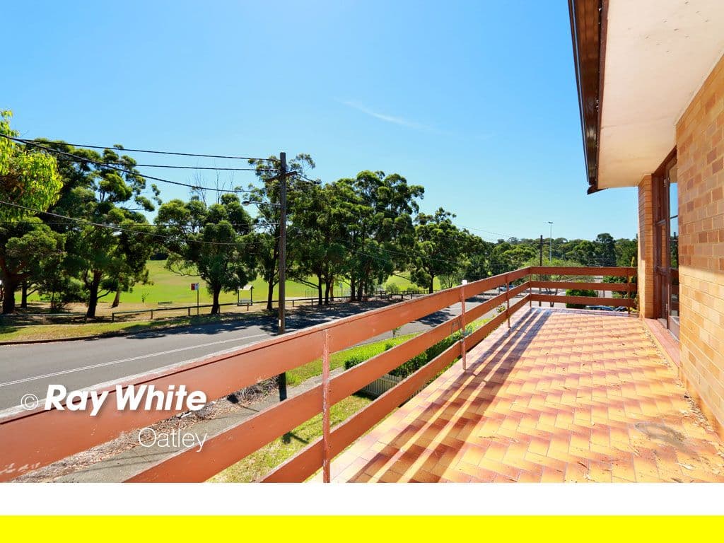 49 Pindari Road, Peakhurst Heights - Thumbnail 2