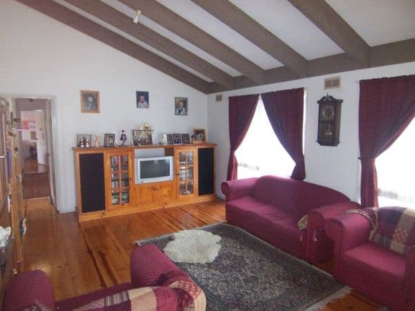 13 Greenwood Drive, CARRUM DOWNS VIC 3201, Carrum Downs - Thumbnail 3