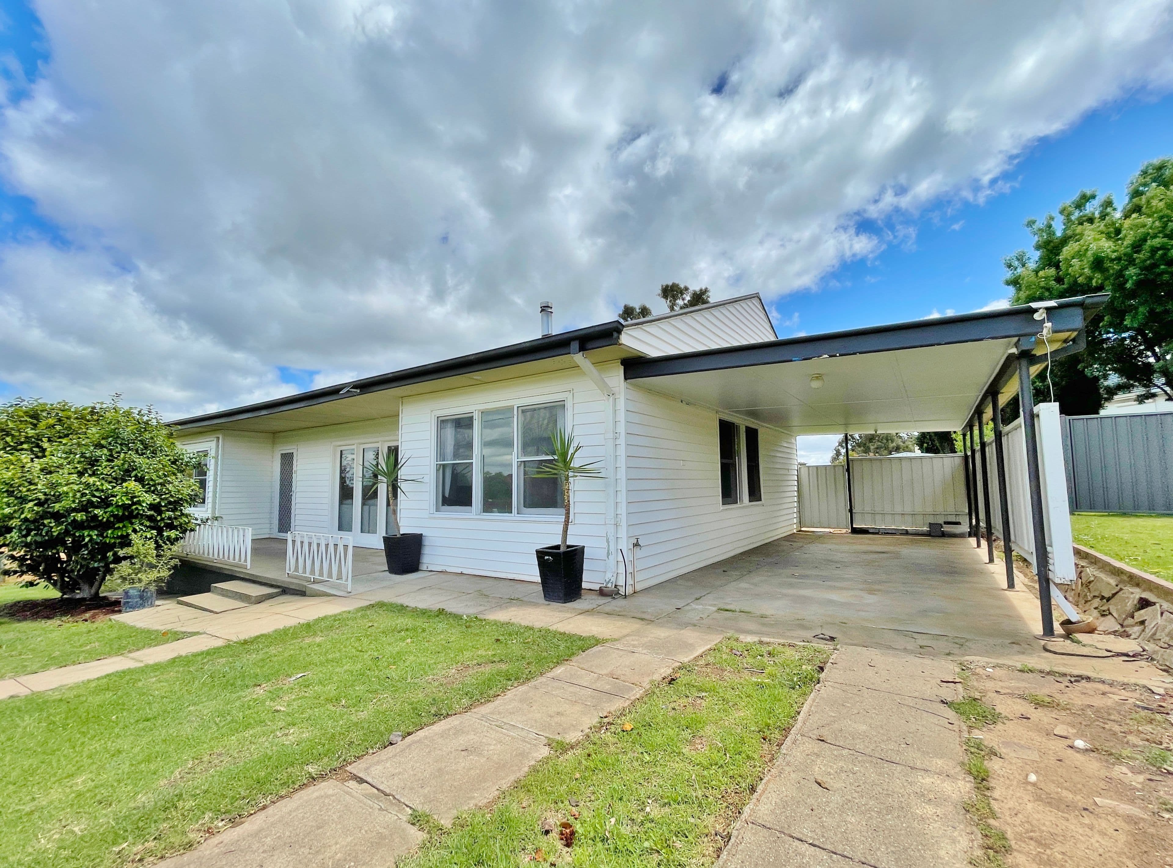 3 Nasmyth Street, Young NSW 2594, Young - Thumbnail 2