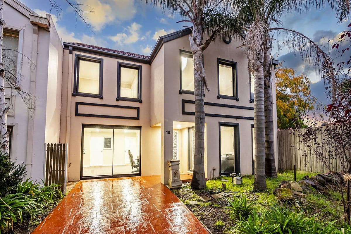 10 Tranter Square, Lynbrook VIC 3975, Lynbrook - Image 1