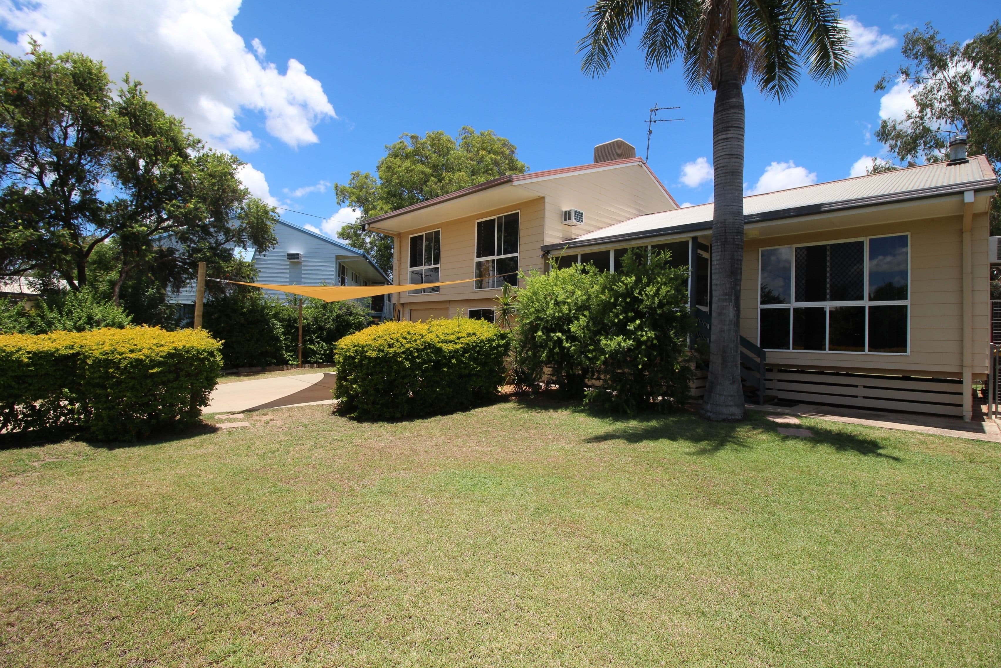 201 Borilla Street, Emerald QLD 4720, Emerald - Image 1