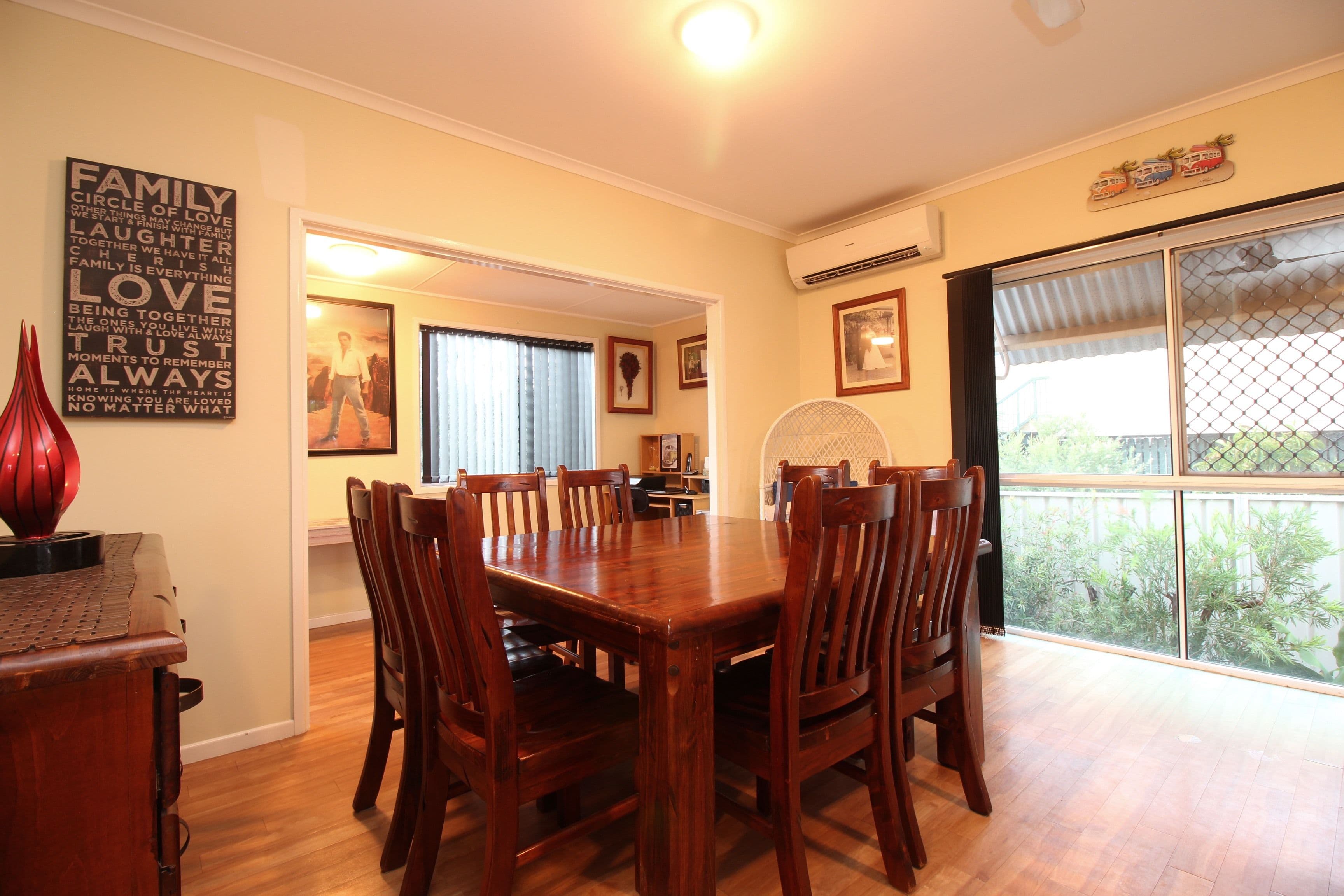 201 Borilla Street, Emerald QLD 4720, Emerald - Thumbnail 6