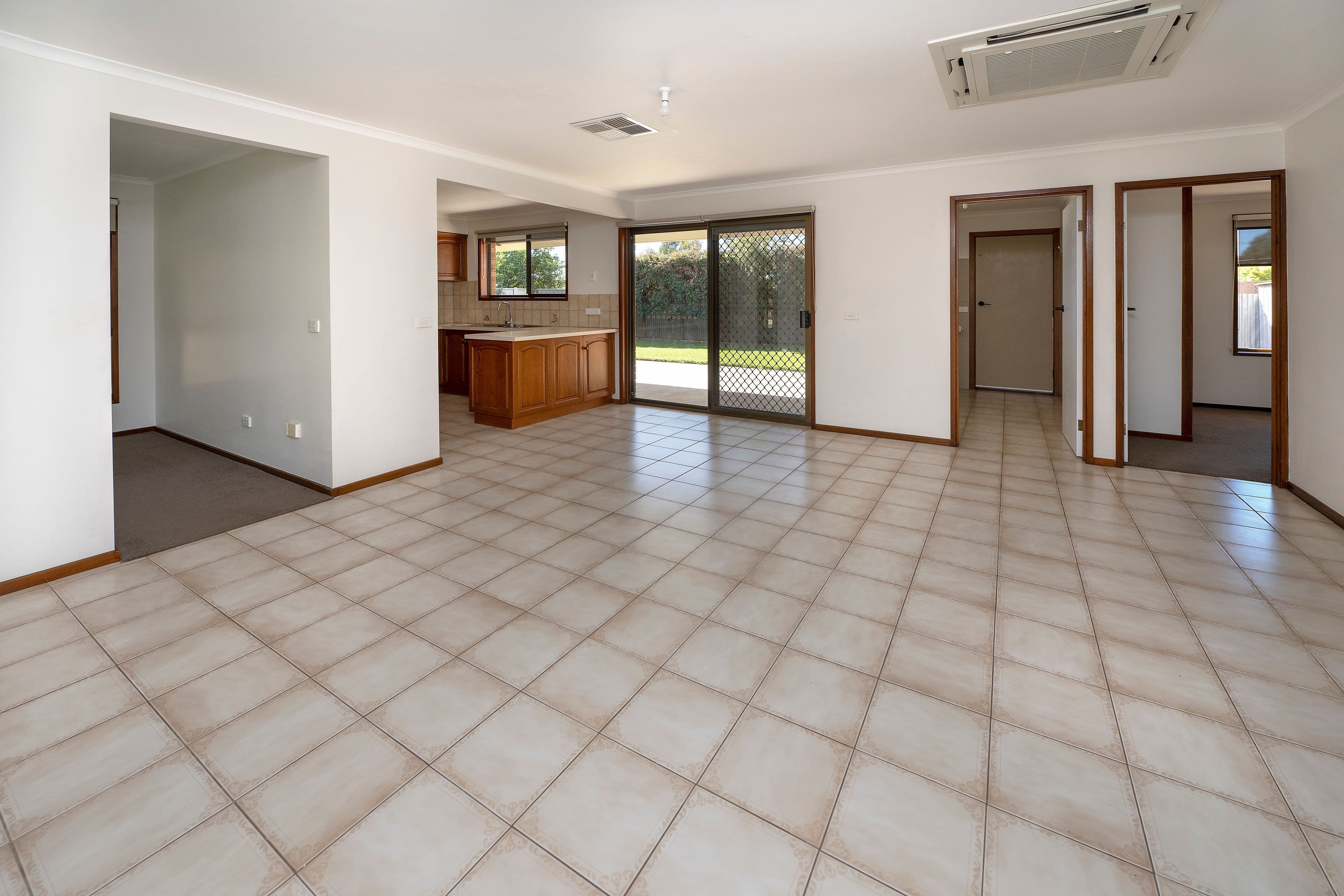 1 Hazel Court, Swan Hill VIC 3585, Swan Hill - Thumbnail 6
