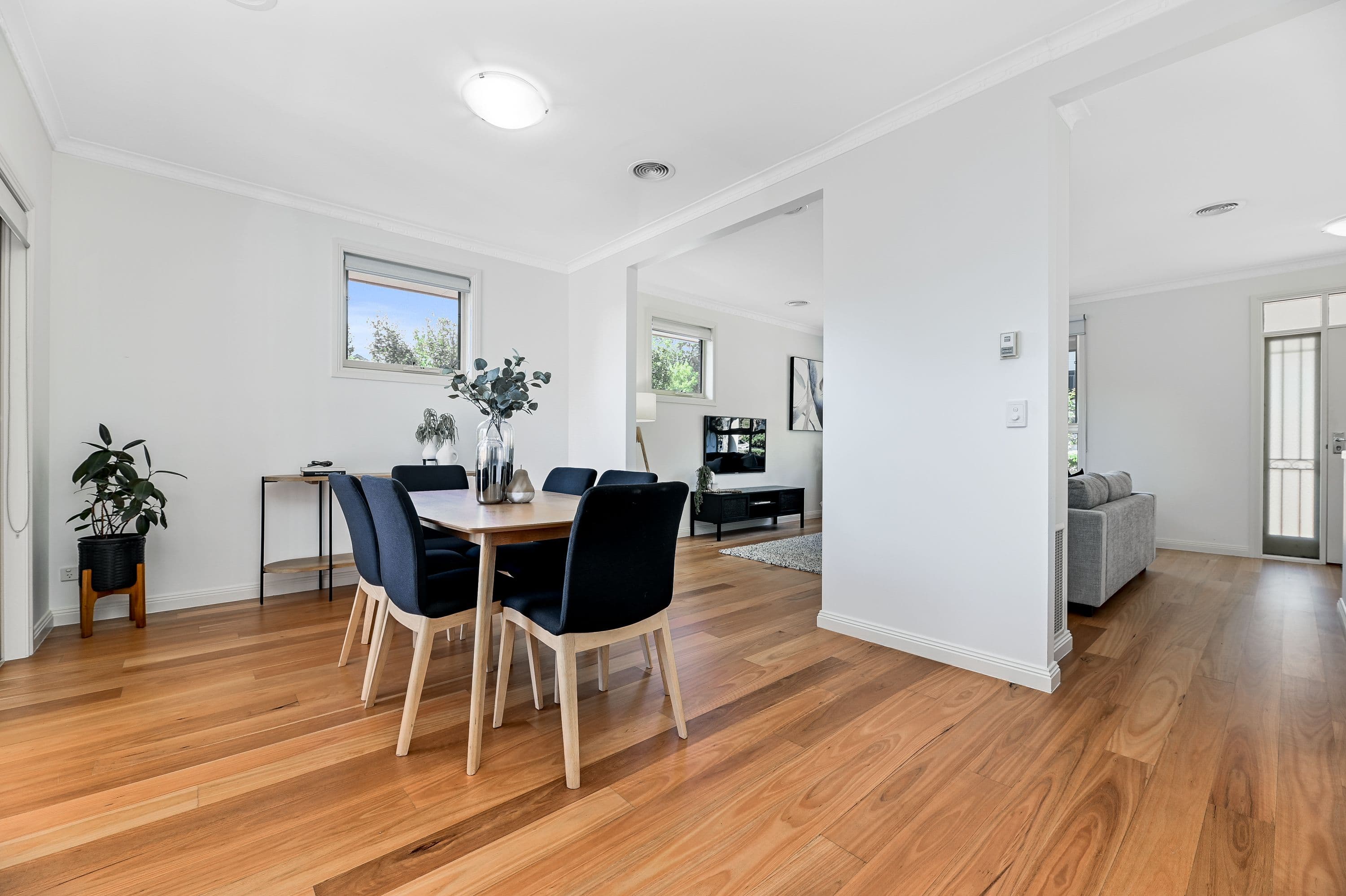 1 Avondale Grove, Mount Waverley VIC 3149, Mount Waverley - Thumbnail 6