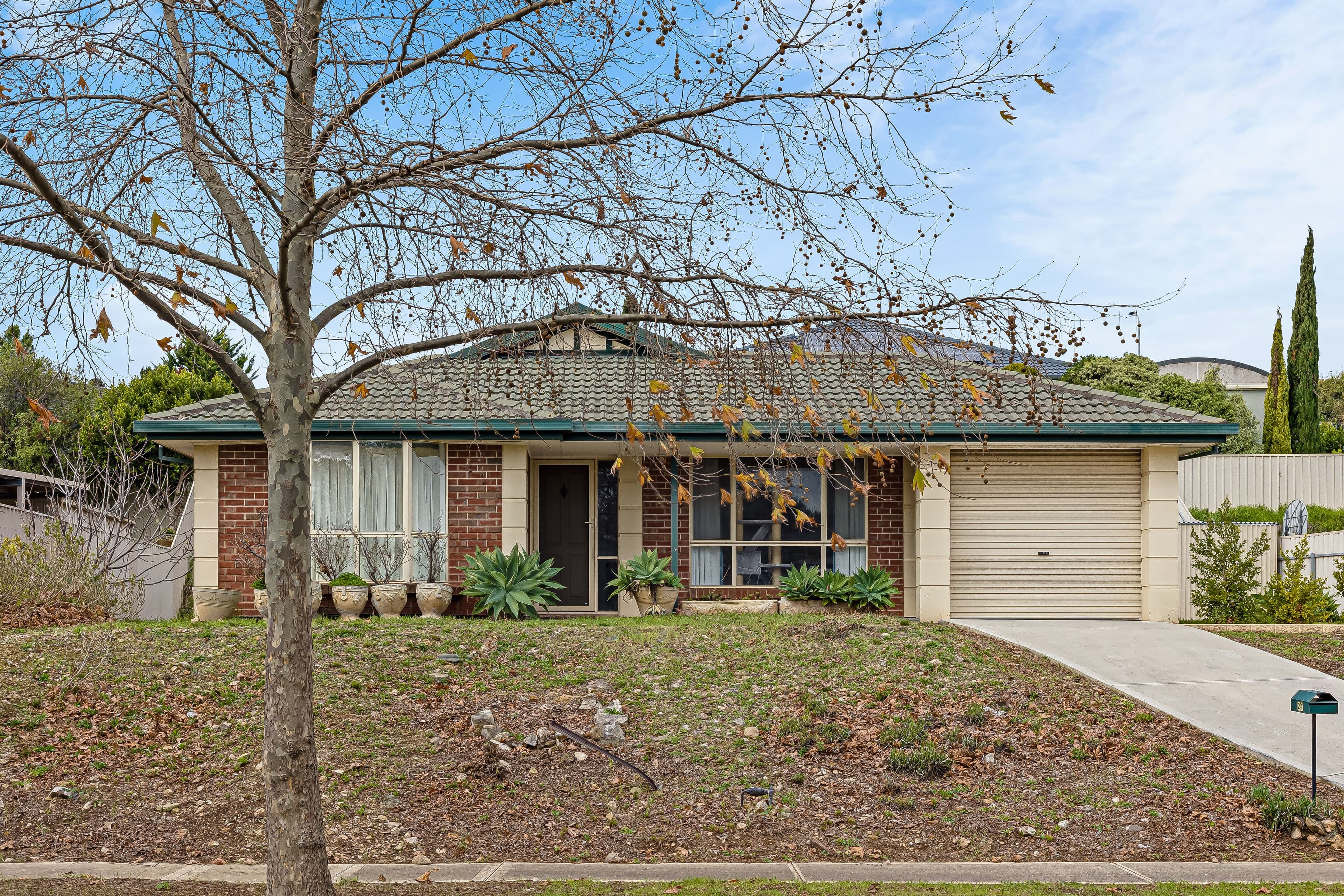 24 Young Street, Trott Park SA 5158, Trott Park - Image 1