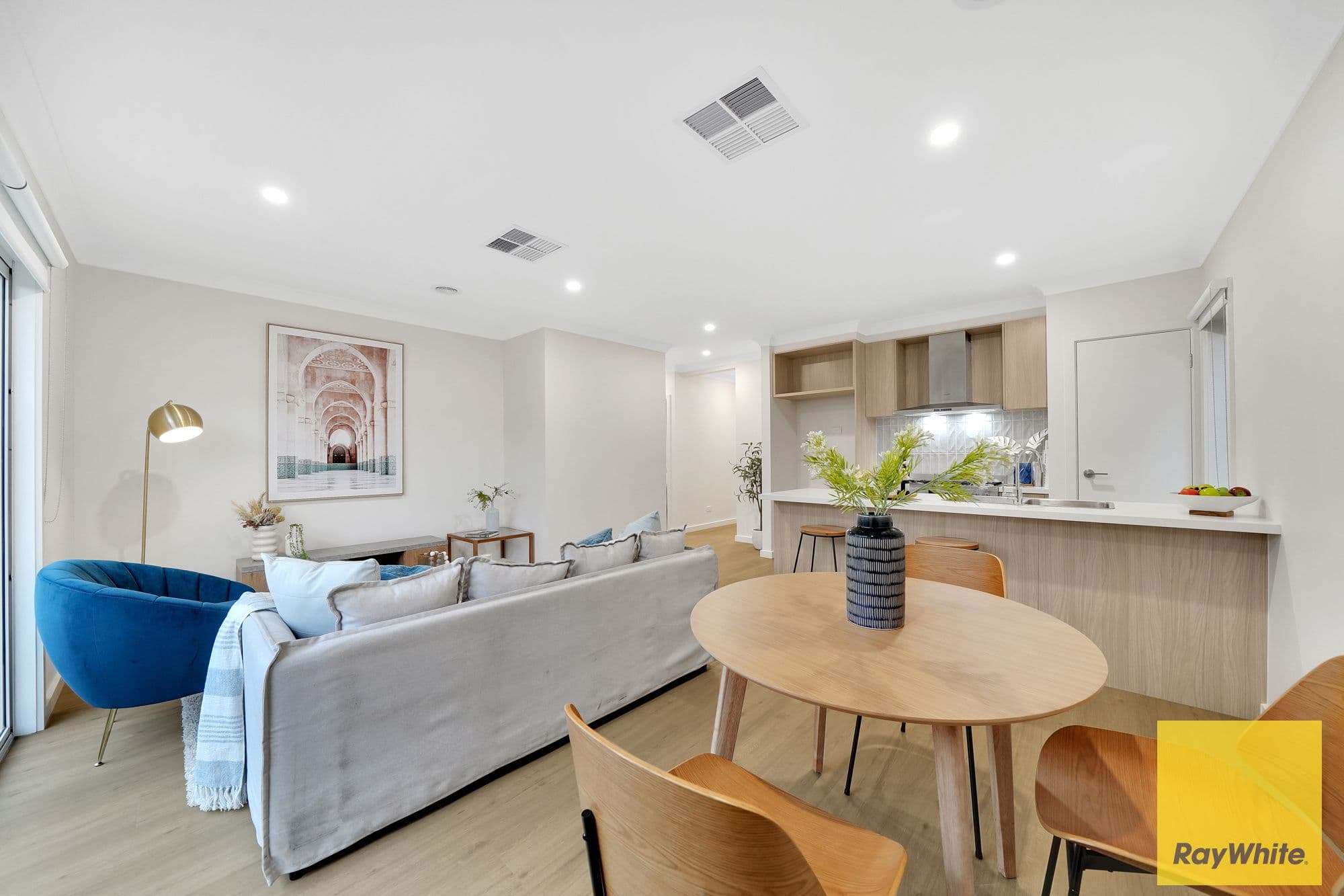 67 Greenpoint Drive, Rockbank VIC 3335, Rockbank - Thumbnail 5