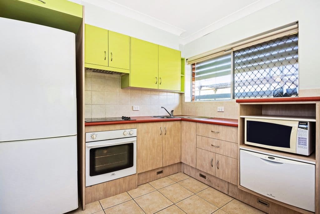 47 Dixon Street, Coolangatta QLD 4225, Coolangatta - Thumbnail 3