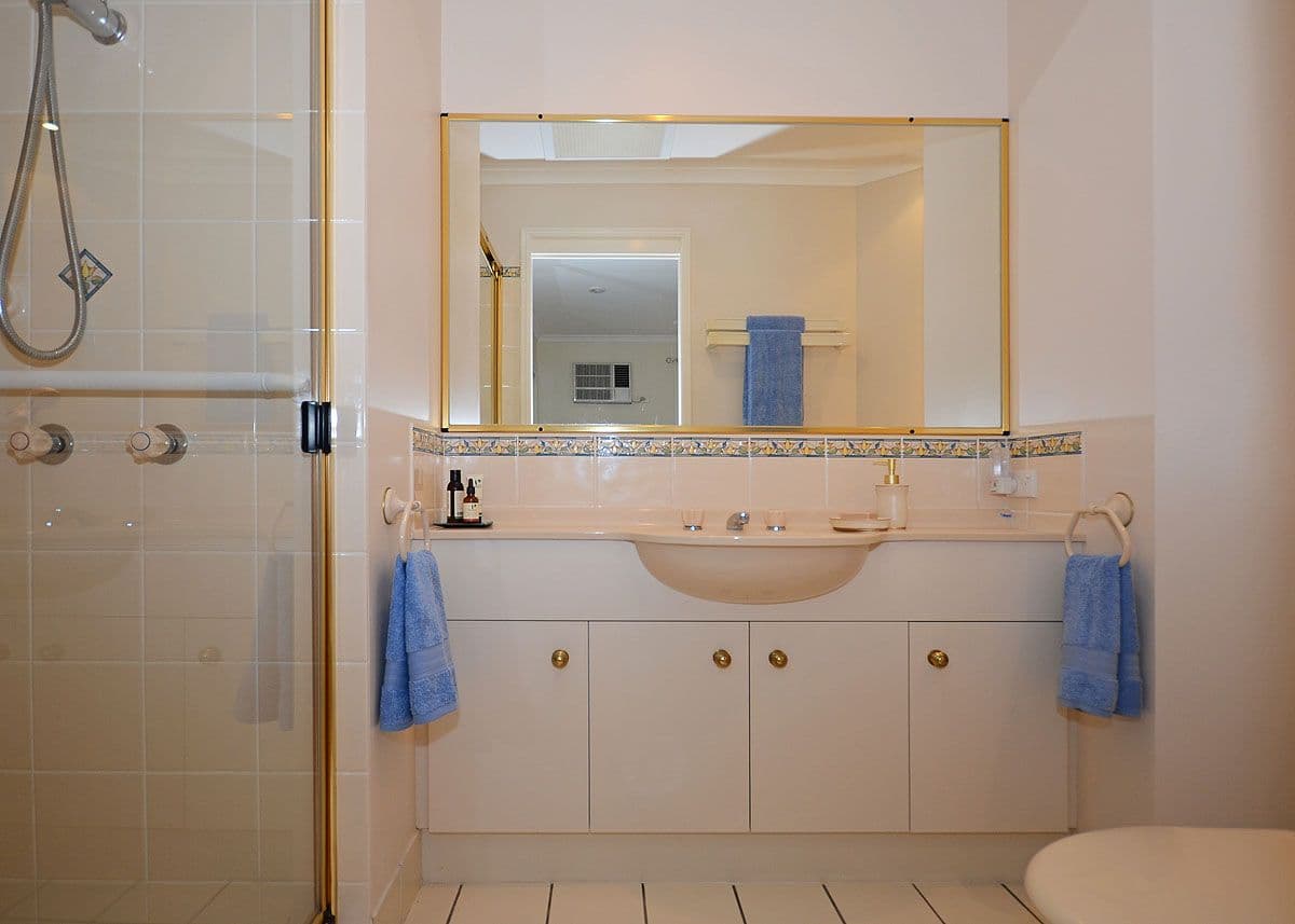 7 Brooke Court, TORQUAY QLD 4655, Torquay - Thumbnail 5