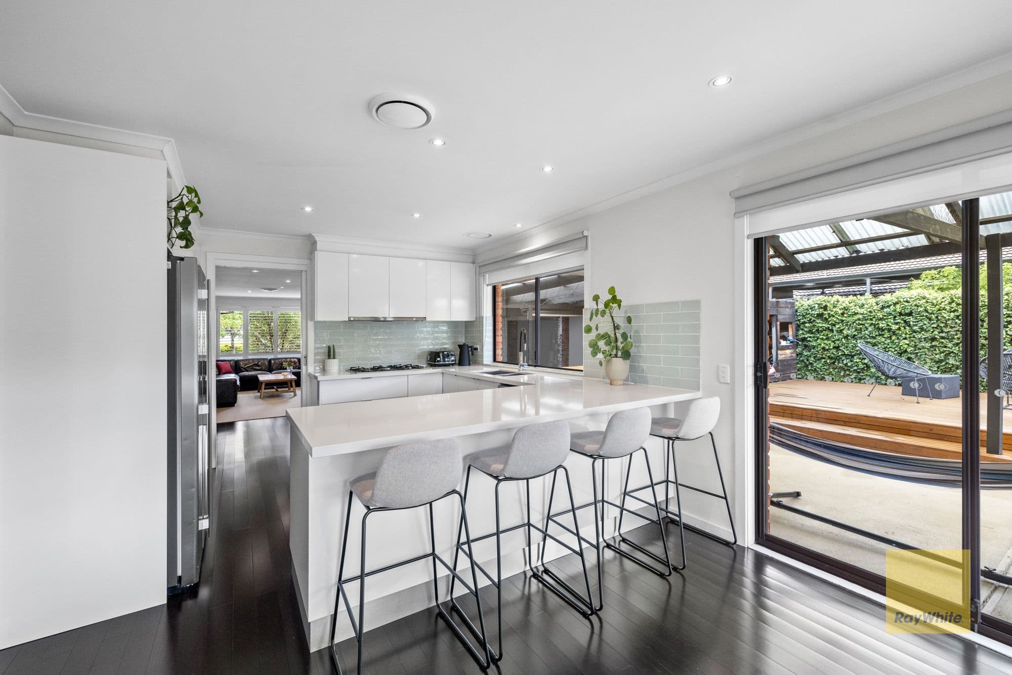11 Julier Crescent, Hoppers Crossing VIC 3029, Hoppers Crossing - Thumbnail 6