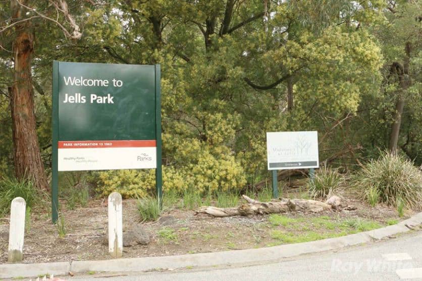6 Merrang Court, Wheelers Hill VIC 3150, Wheelers Hill - Thumbnail 4