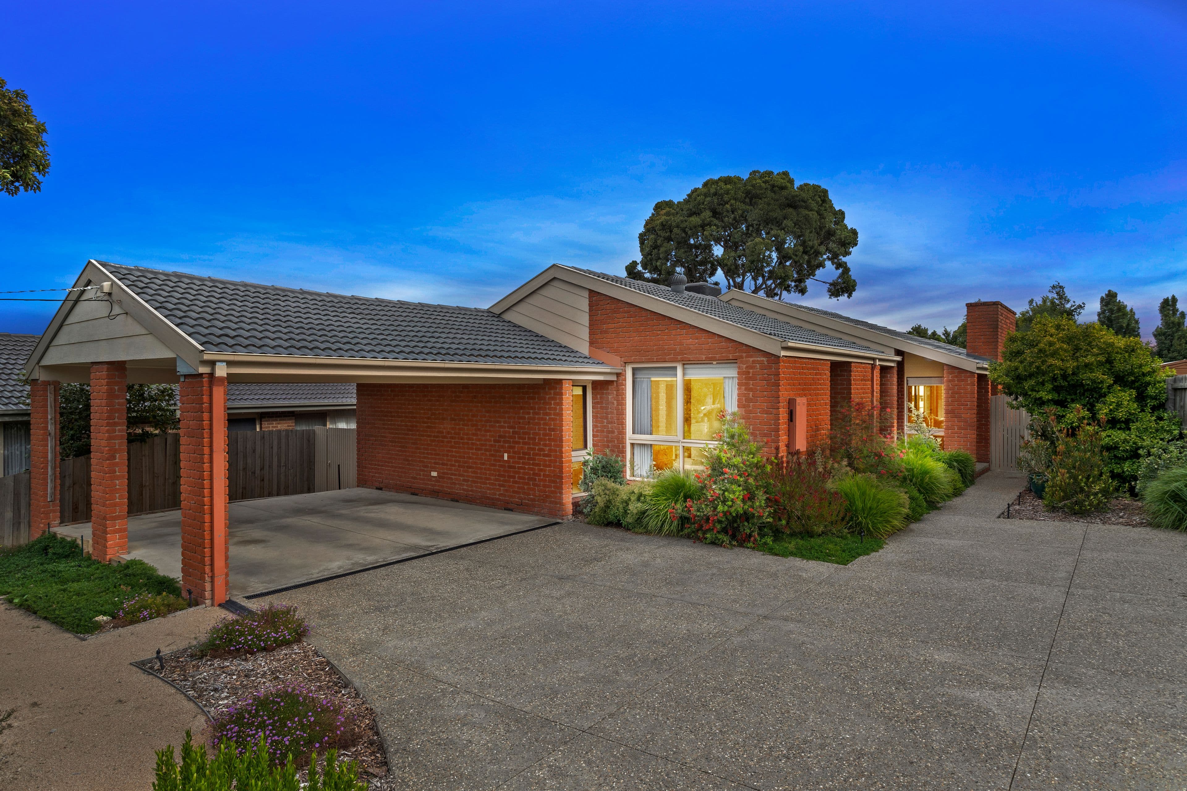14 Ashcombe Drive, Ringwood VIC 3134, Ringwood - Thumbnail 2