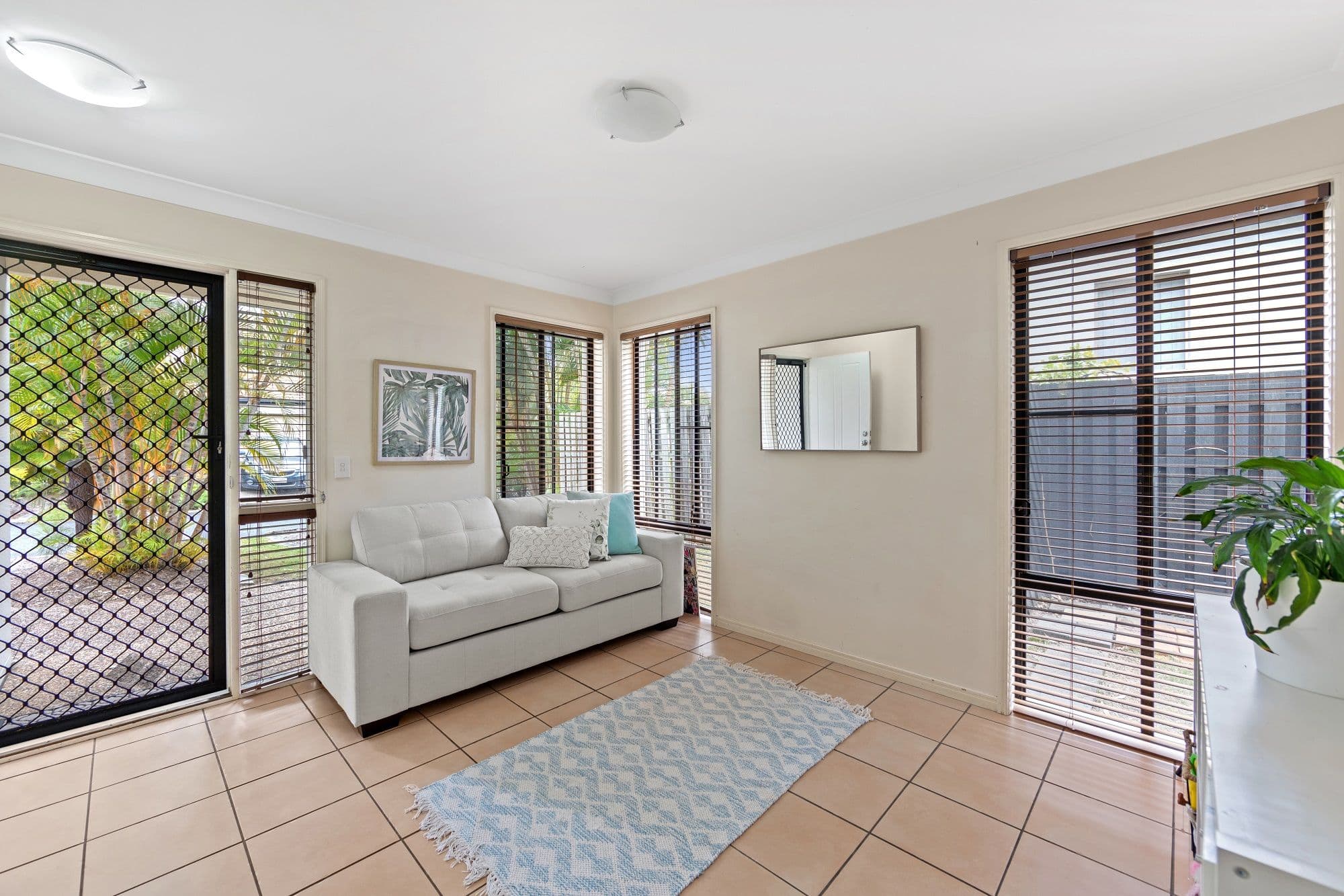 19 Harrow Place, Arundel QLD 4214, Arundel - Thumbnail 5