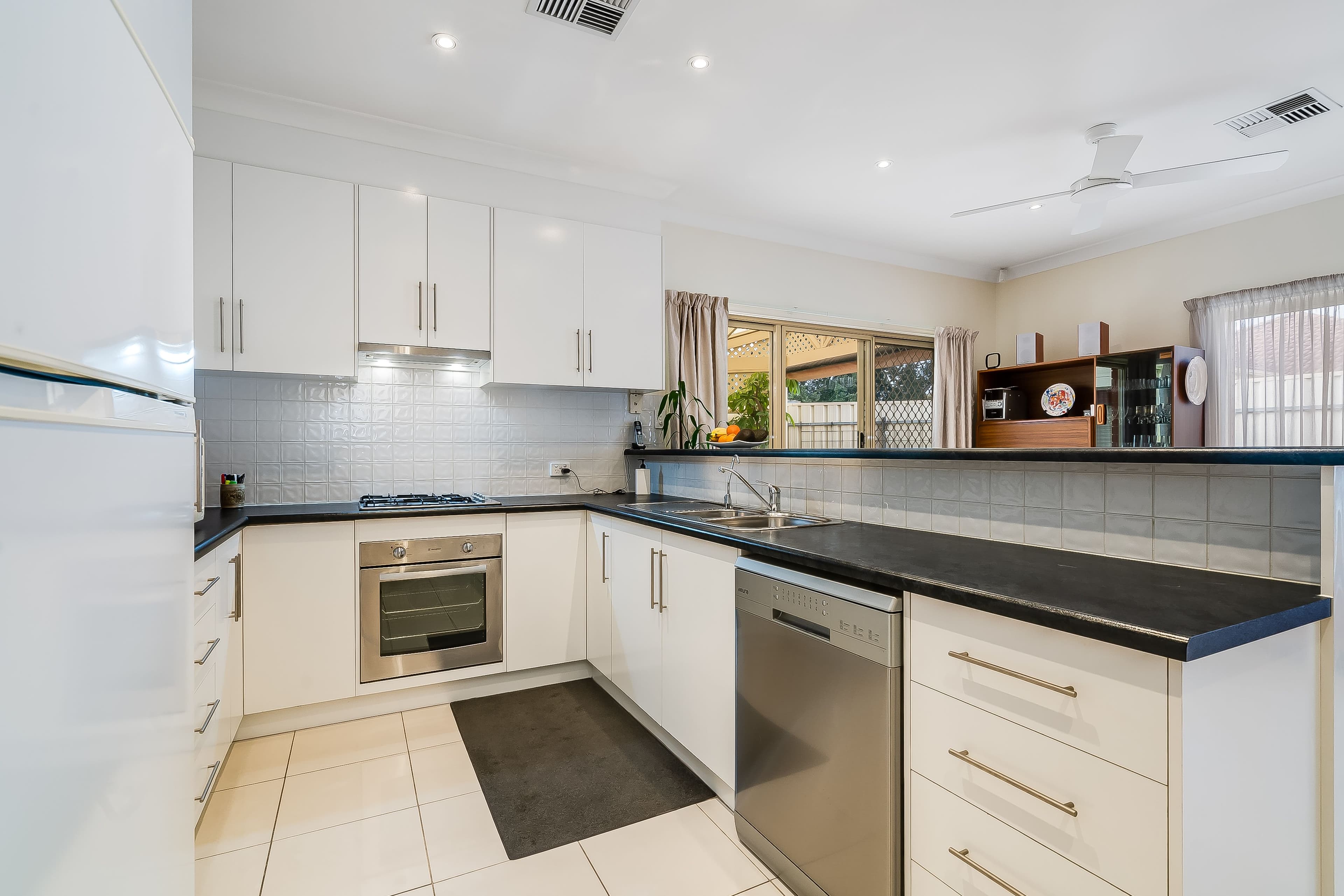 55 Kingborn Avenue, Seaton SA 5023, Seaton - Thumbnail 5