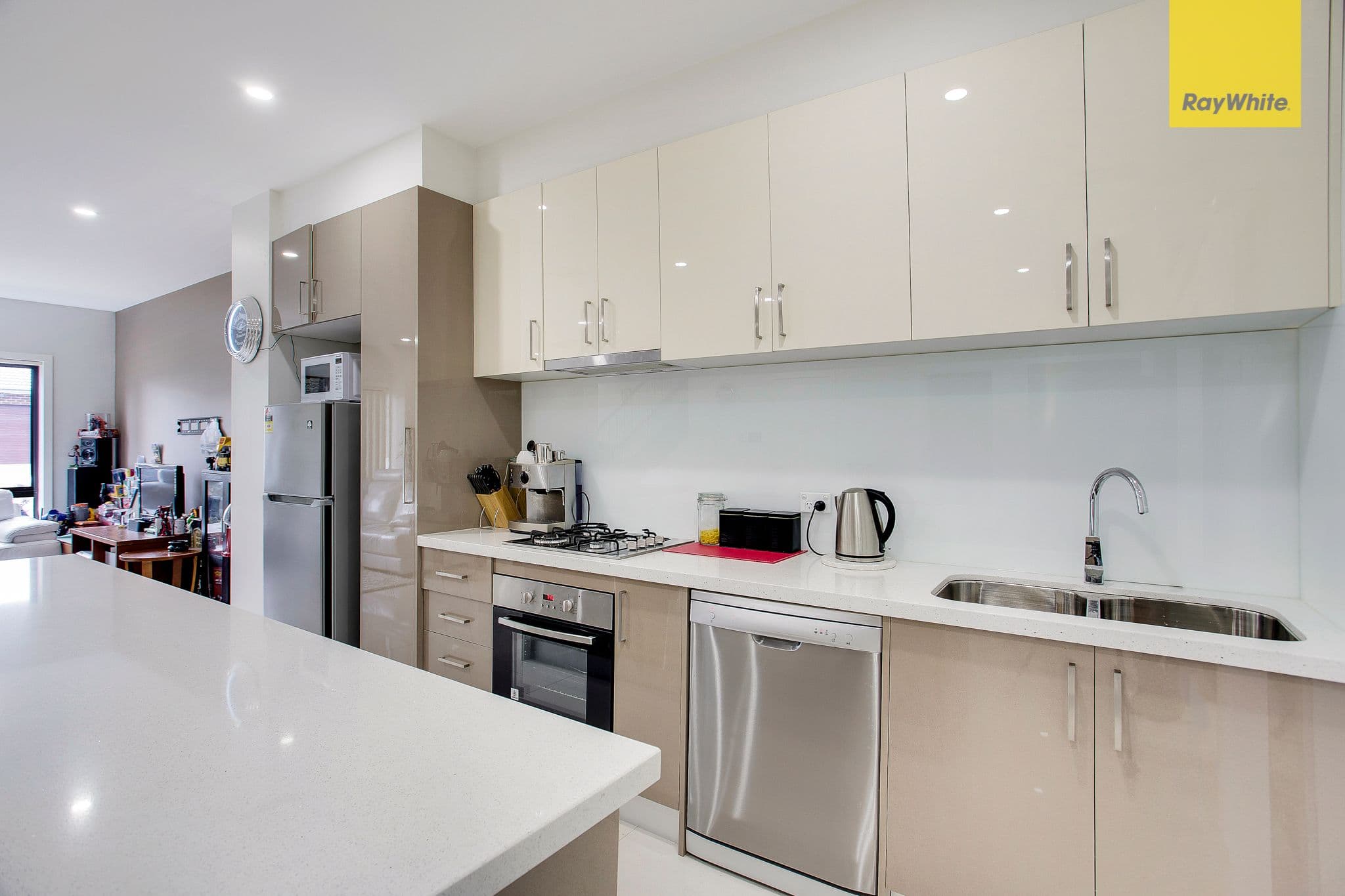 29 Honour Street, Craigieburn VIC 3064, Craigieburn - Thumbnail 2