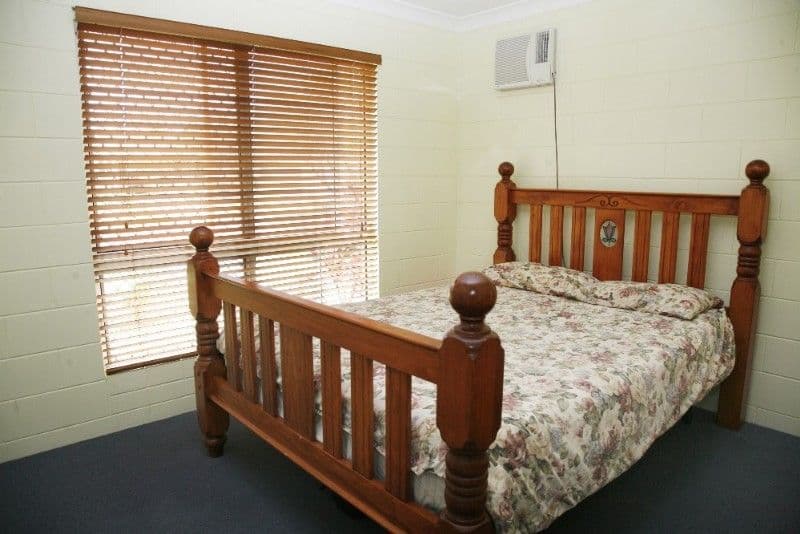 1 Cascade Court, MOUNT LOUISA QLD 4814, Mount Louisa - Thumbnail 6