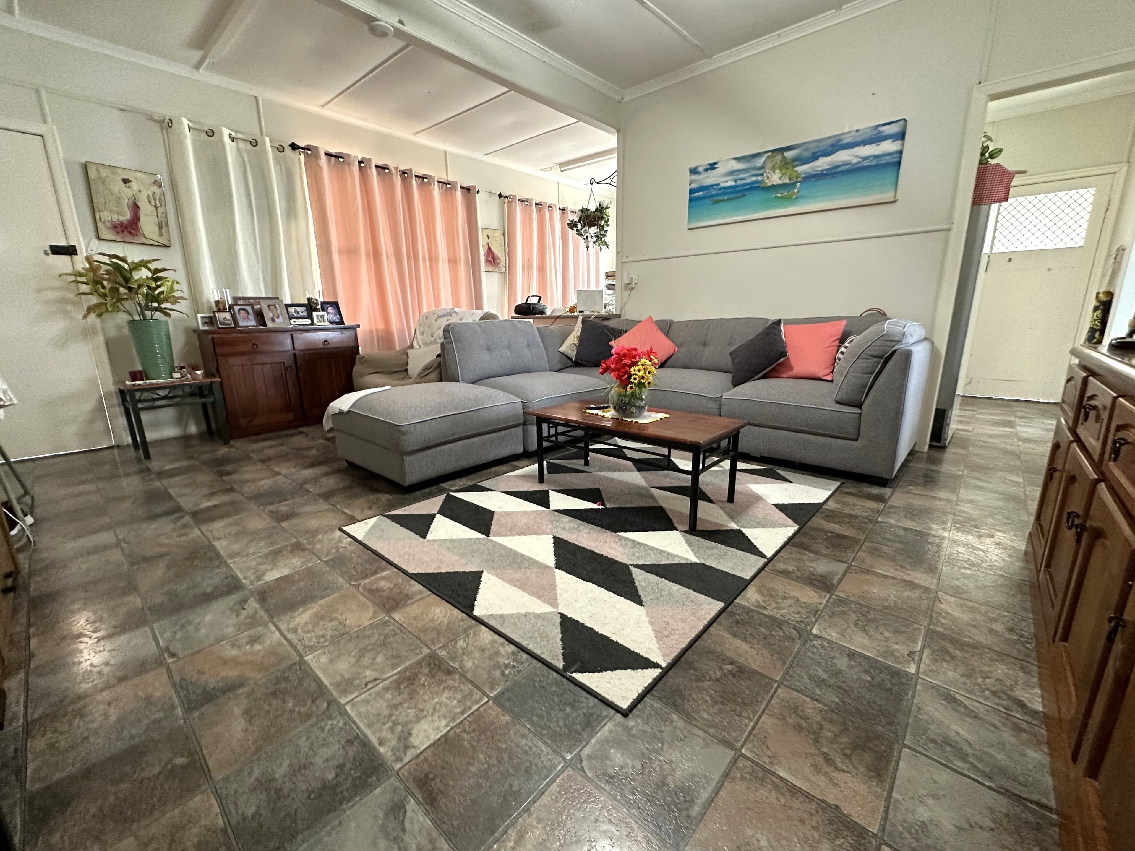 27 Quail Street, Longreach QLD 4730, Longreach - Thumbnail 3