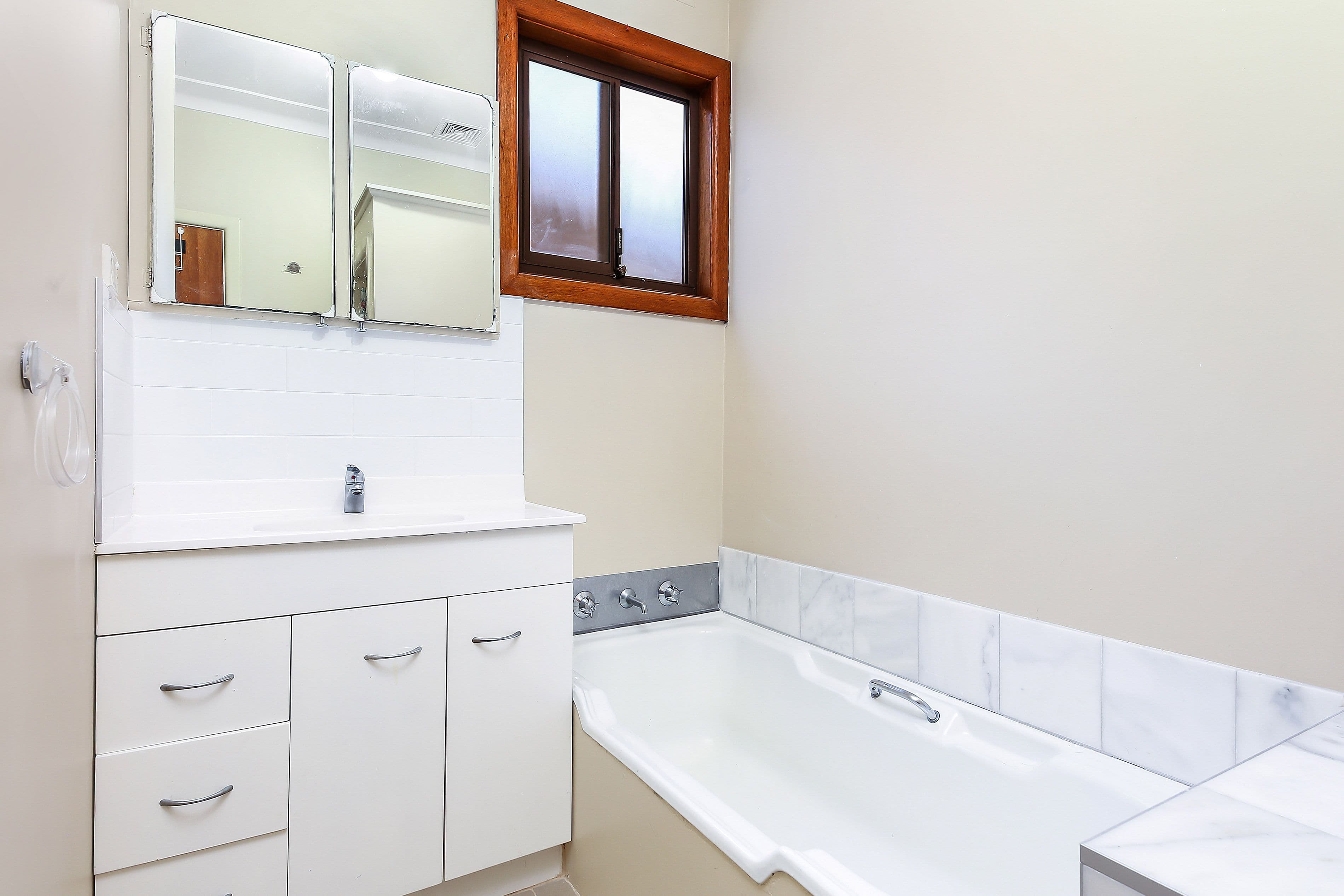 41 Gascoigne Road, Birrong - Thumbnail 7
