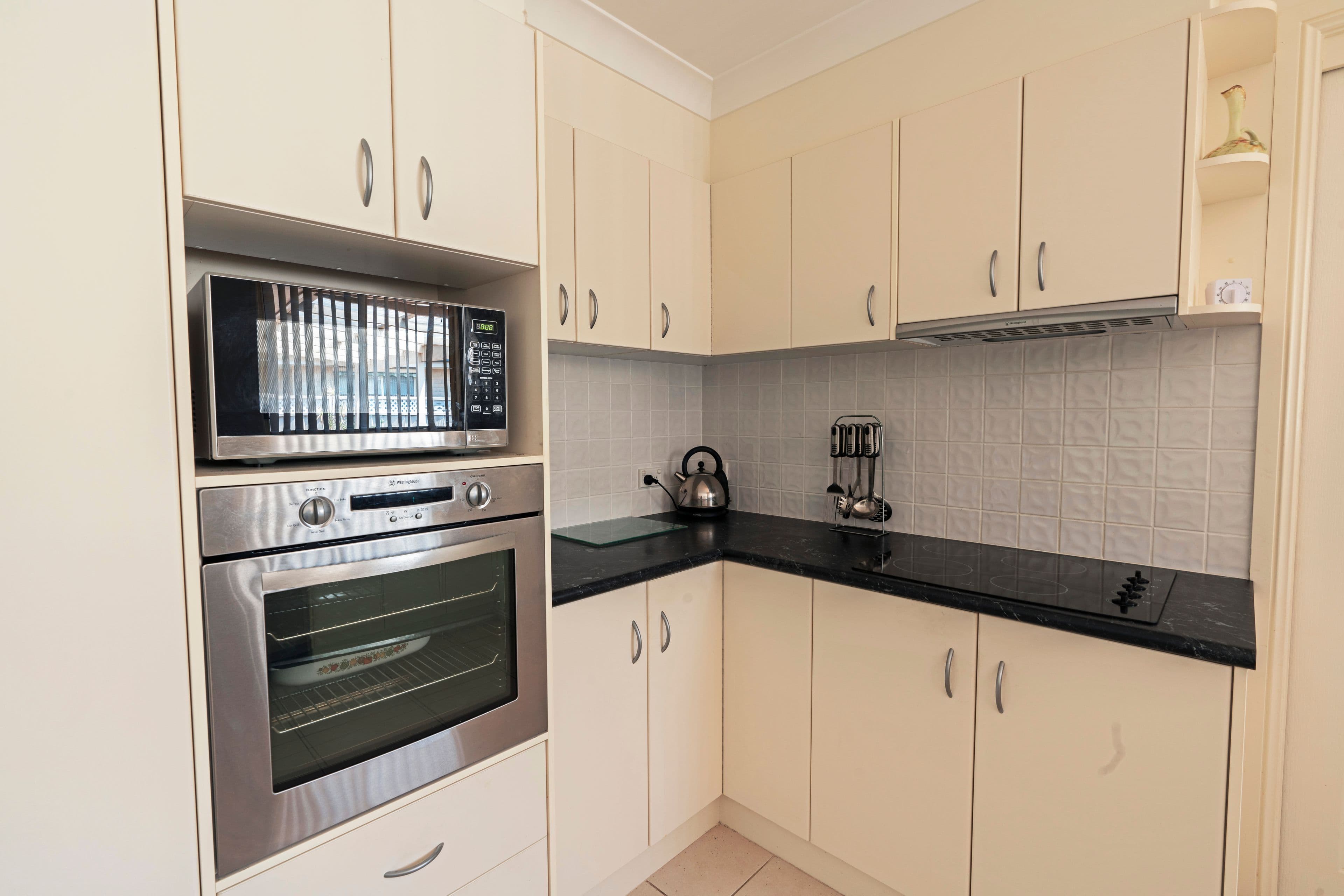 16 Helsinki Parade, Bomaderry NSW 2541, Bomaderry - Thumbnail 5