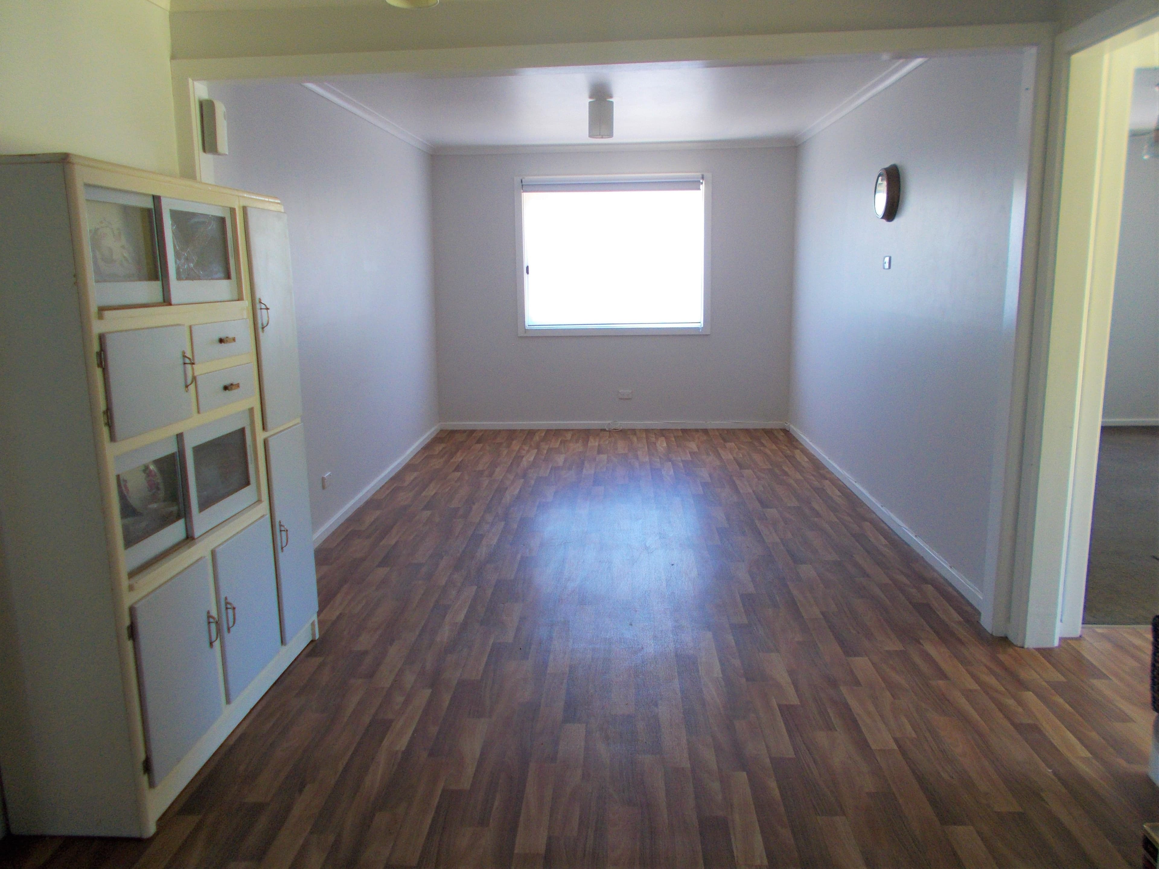 10 Fourth Street, Bordertown SA 5268, Bordertown - Thumbnail 4