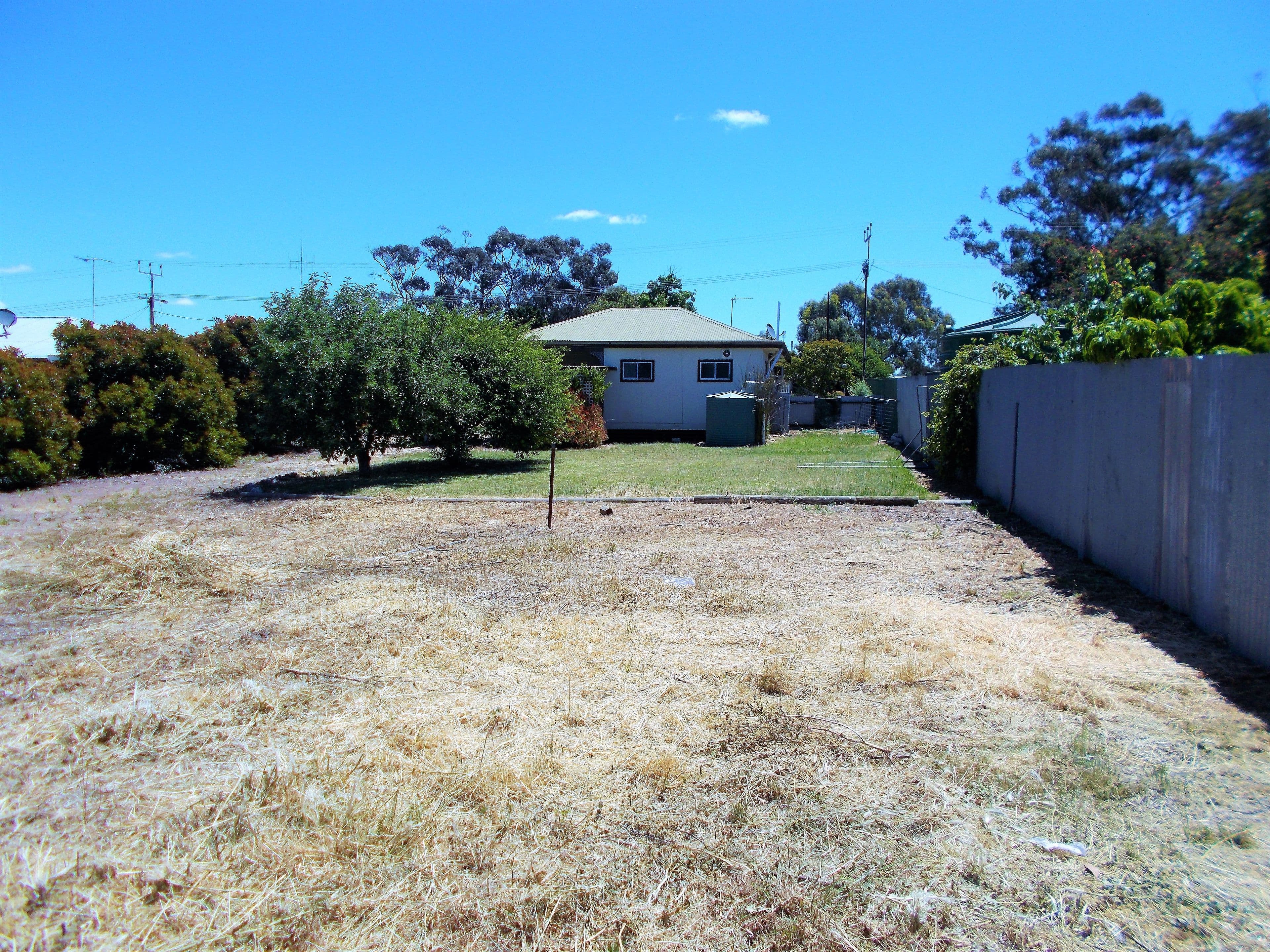 10 Fourth Street, Bordertown SA 5268, Bordertown - Thumbnail 8