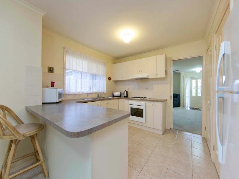 9 Barclay Avenue, Frankston VIC 3199, Frankston - Thumbnail 3