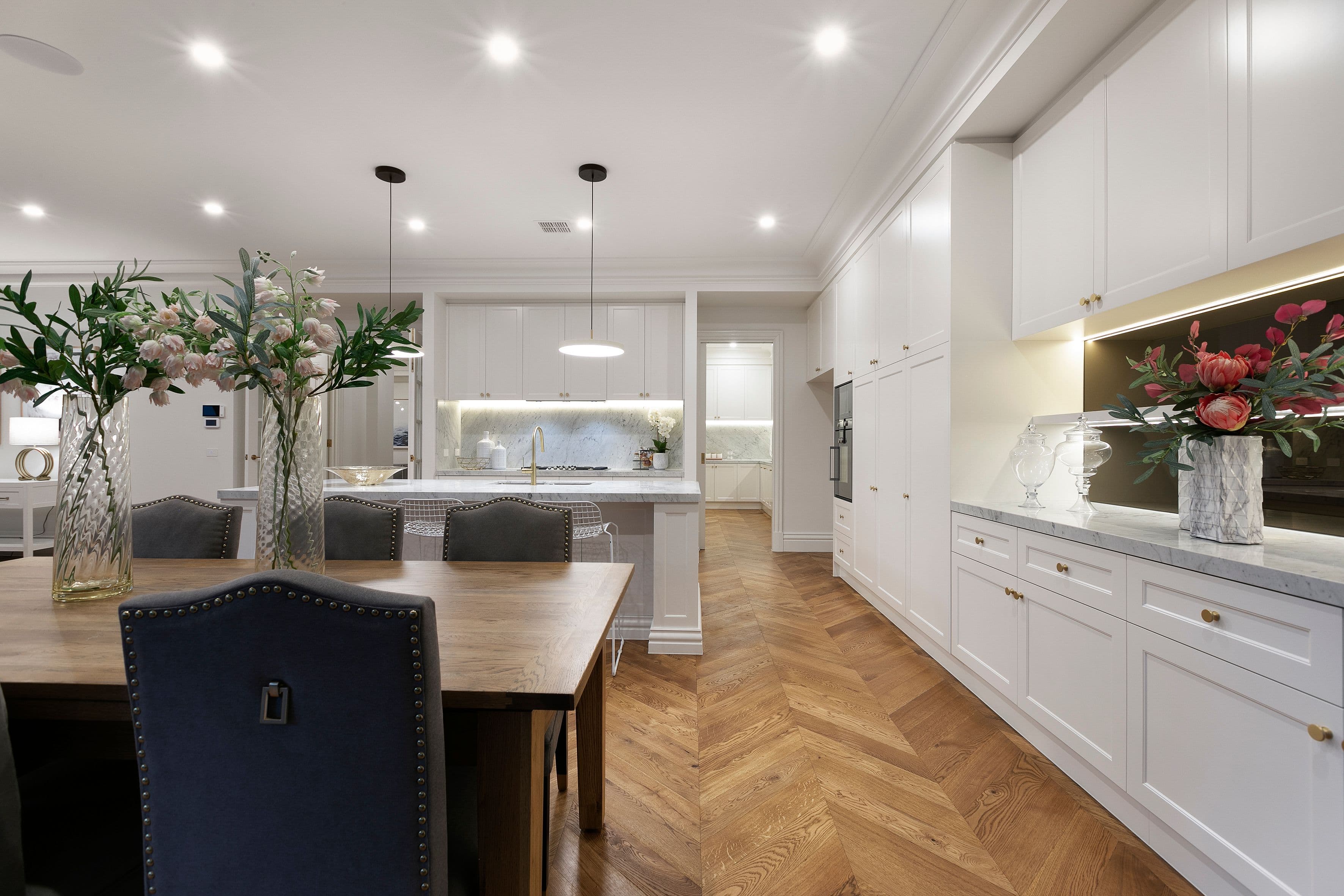 10 Sunburst Avenue, Balwyn North VIC 3104, Balwyn North - Thumbnail 7