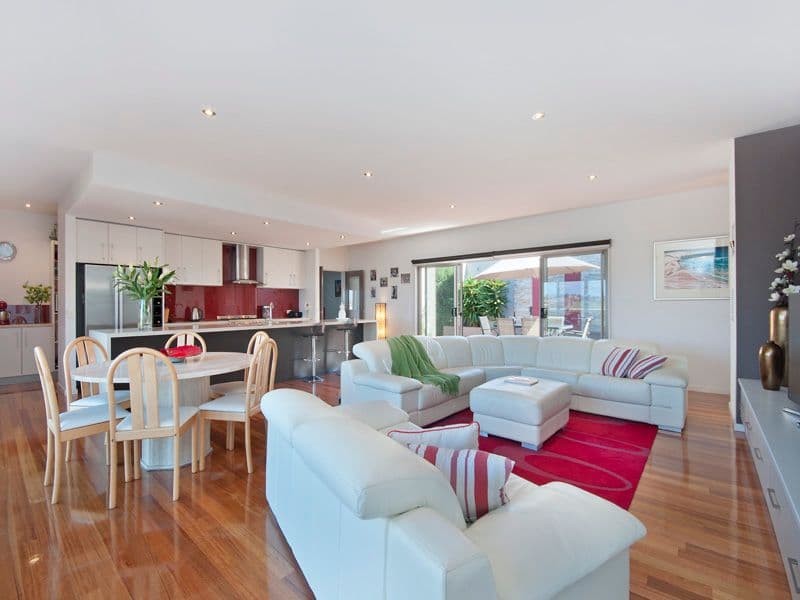 9 Olivia Davis Court, Warrnambool VIC 3280, Warrnambool - Thumbnail 2