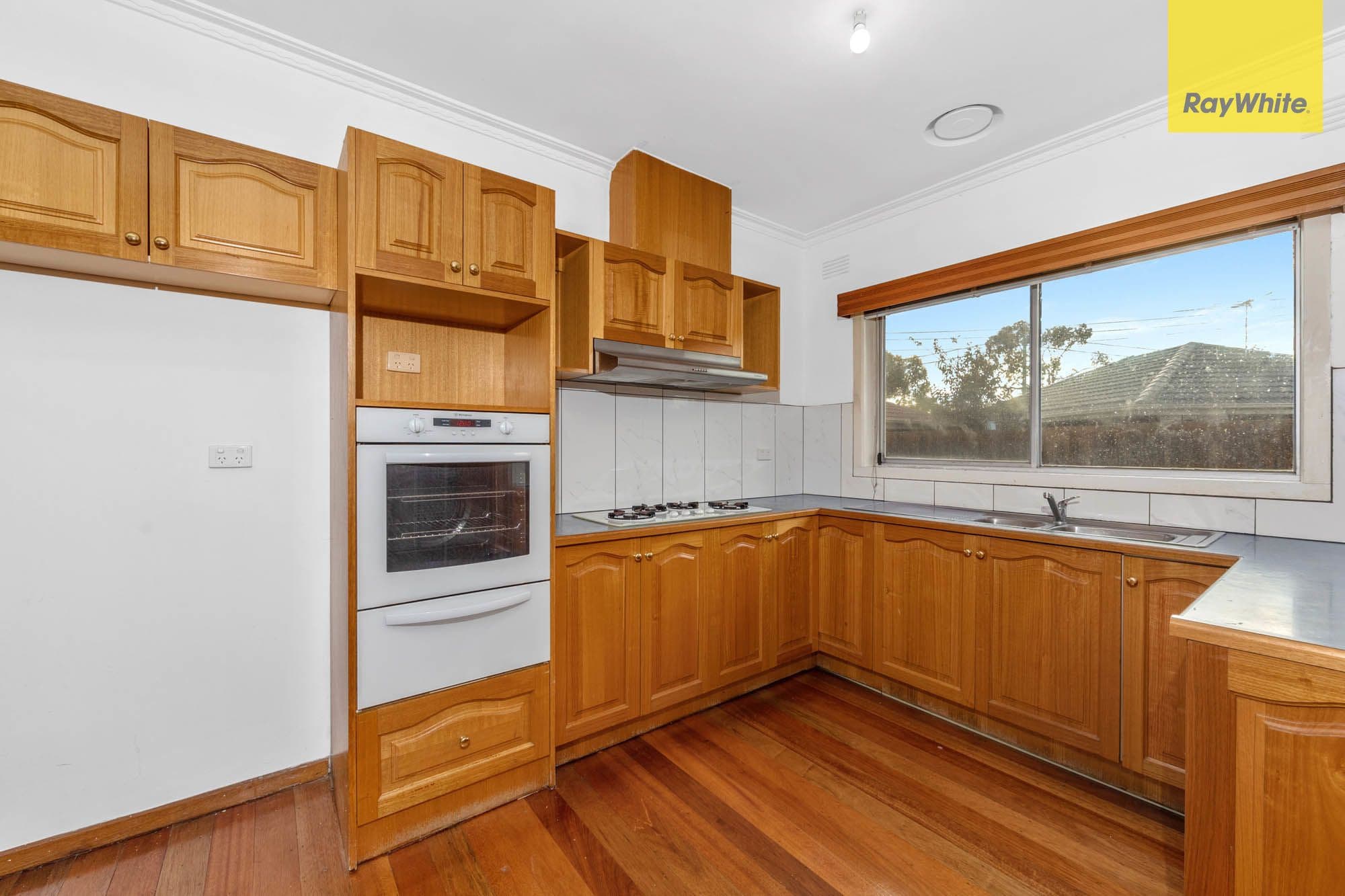84 Henry Street, St Albans VIC 3021, St Albans - Thumbnail 4