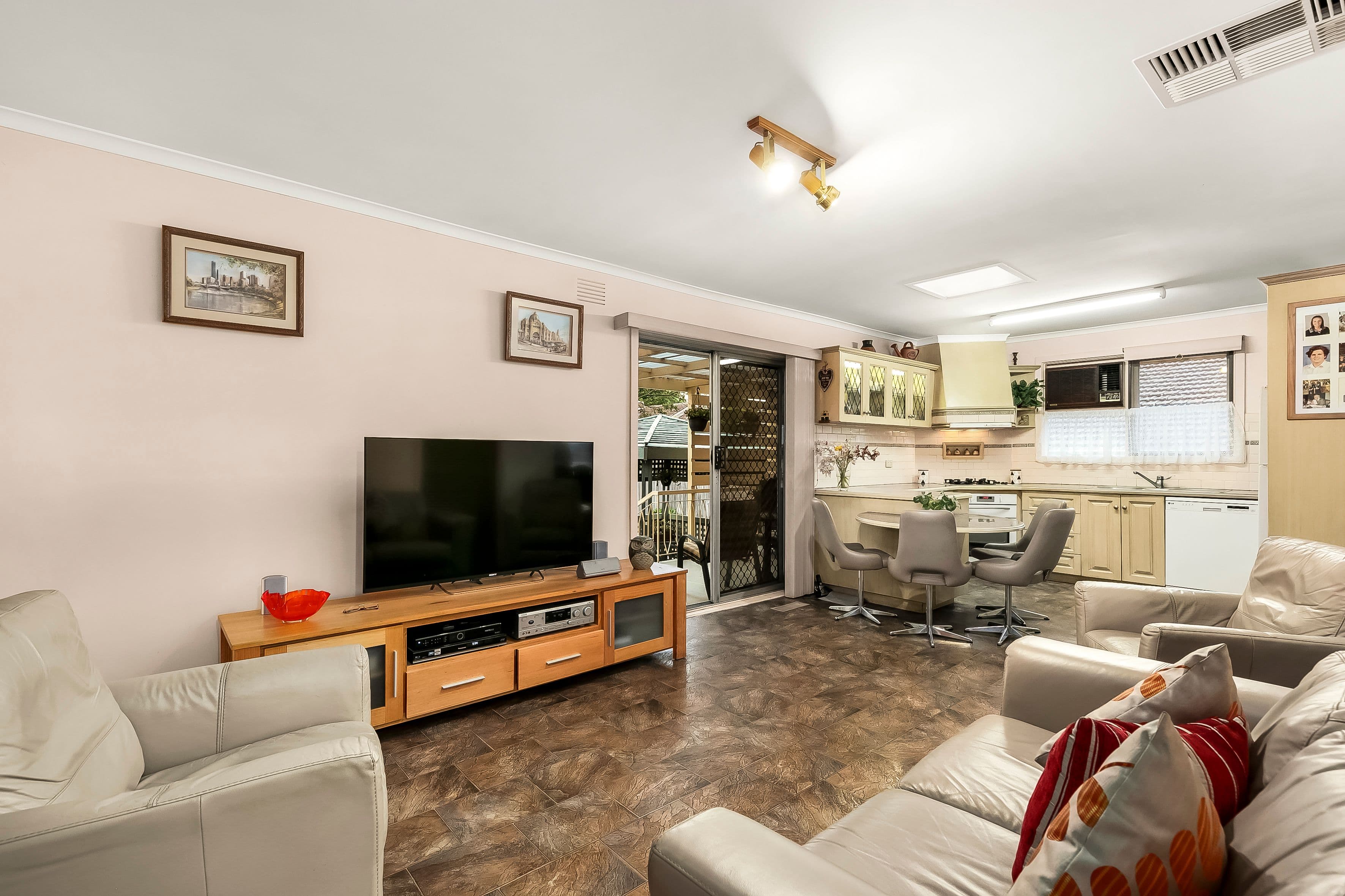 74 Petronella Avenue, Wheelers Hill VIC 3150, Wheelers Hill - Thumbnail 3