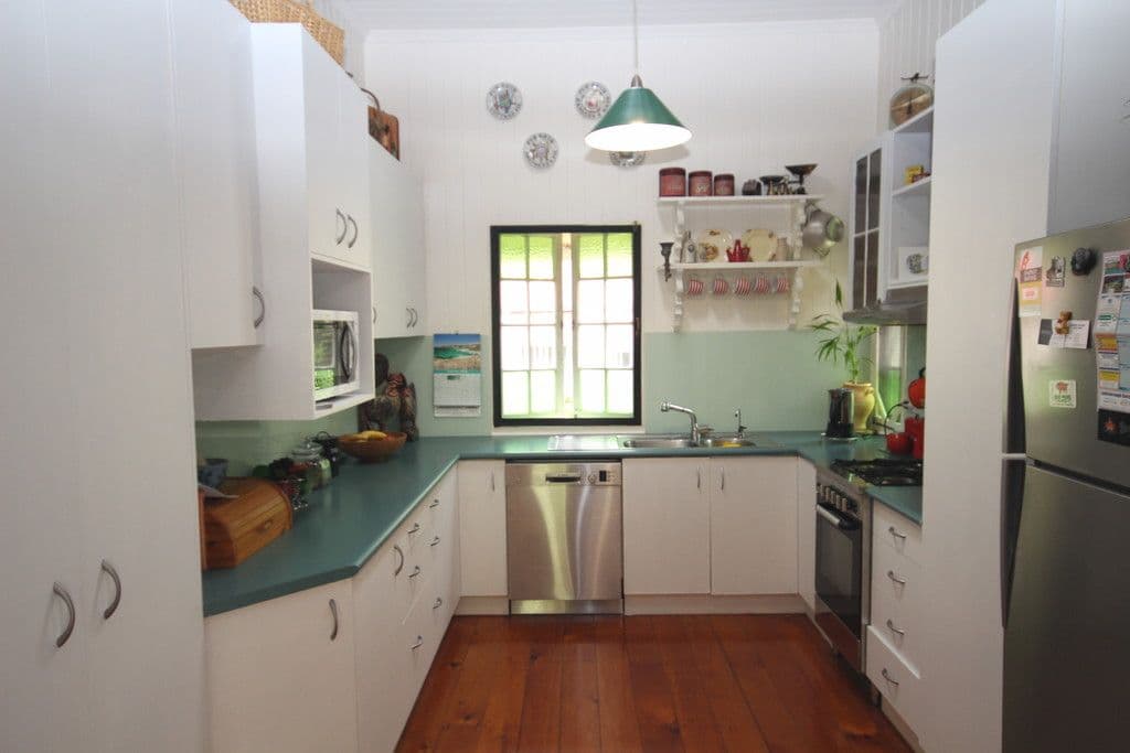 25 Beech Road, Landsborough QLD 4550, Landsborough - Thumbnail 2