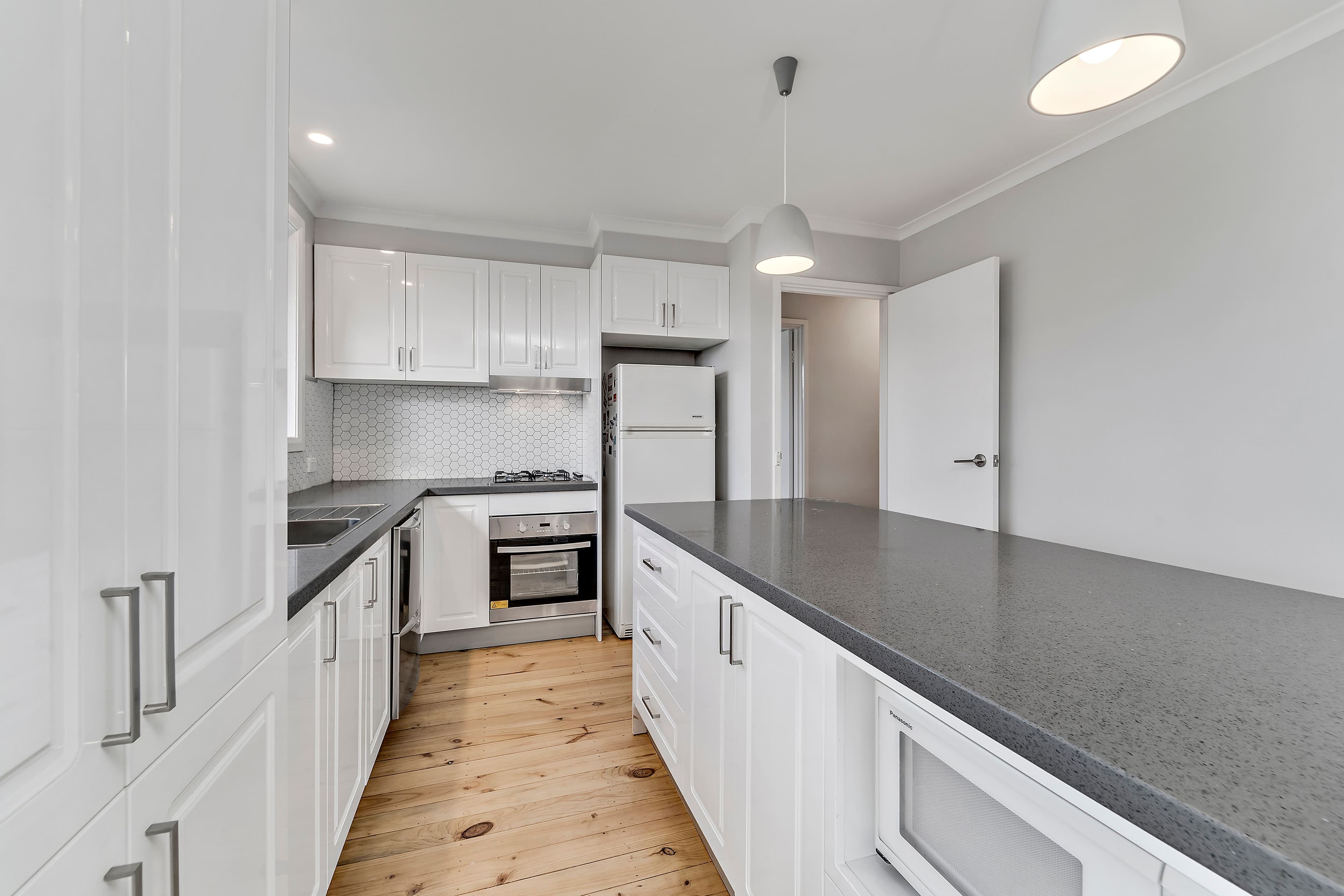 117 Munro Road, Crestwood - Thumbnail 6