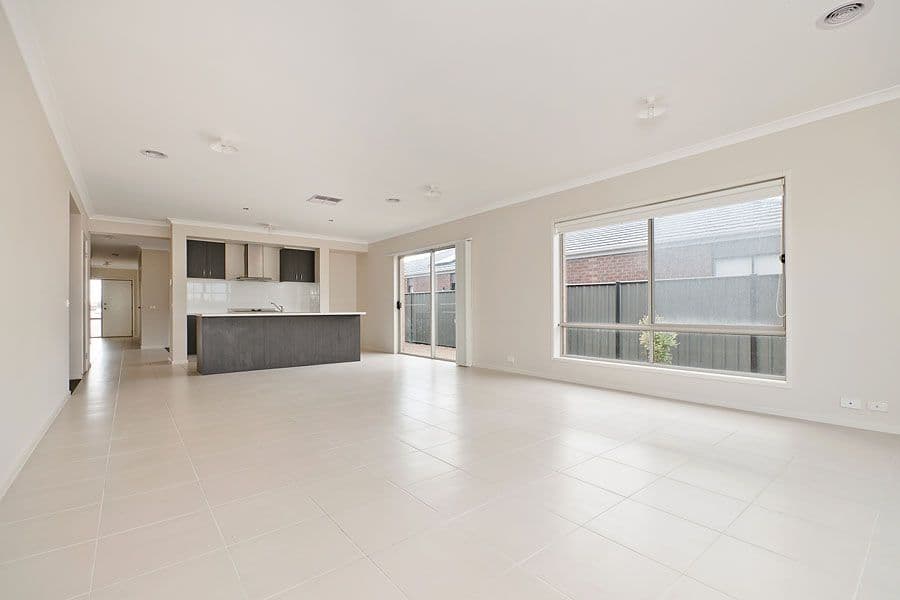 23 Grevillea Street, CRAIGIEBURN VIC 3064, Craigieburn - Thumbnail 3