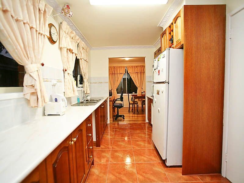 21 Spring Street, TULLAMARINE VIC 3043, Tullamarine - Thumbnail 3