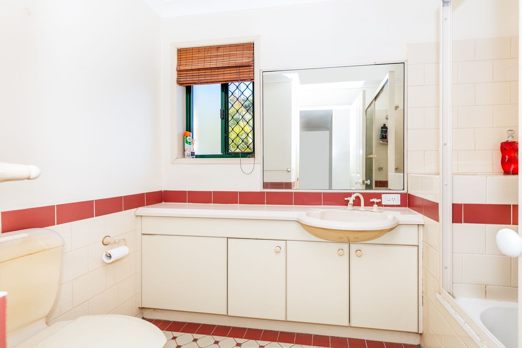 19 Doyalson Place, Helensvale QLD 4212, Helensvale - Thumbnail 8