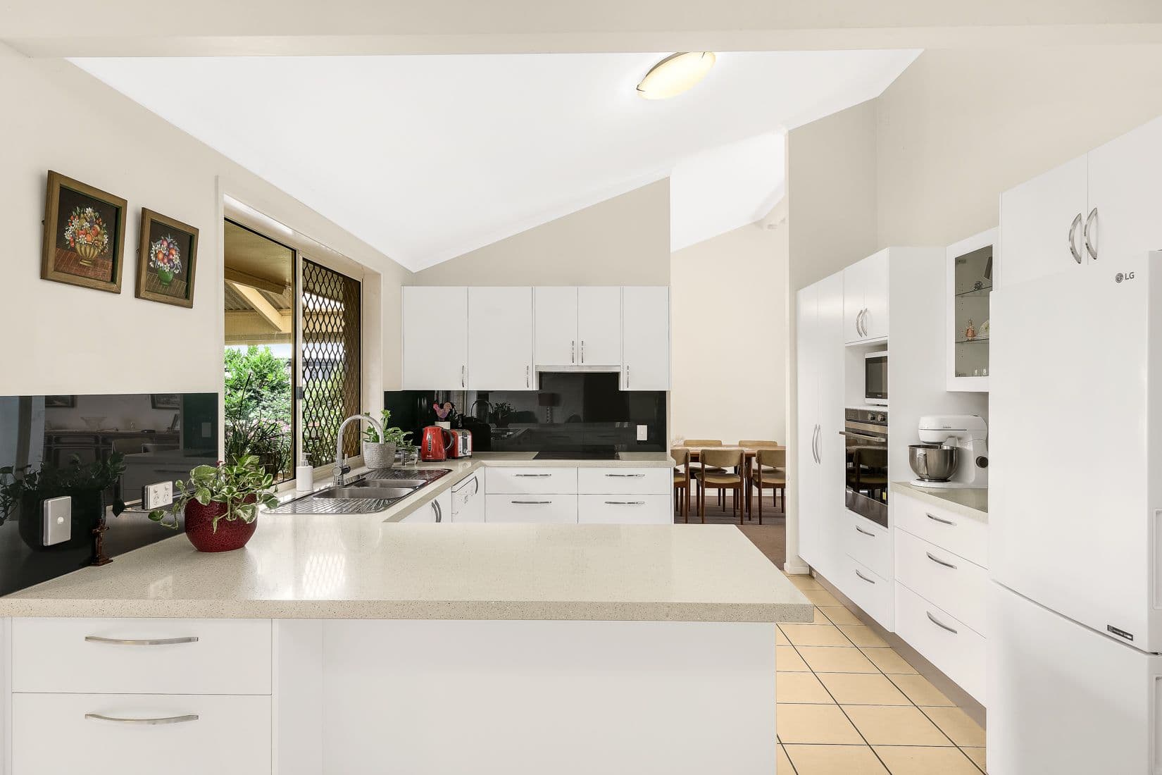 9 Boondall Street, Boondall QLD 4034, Boondall - Thumbnail 3
