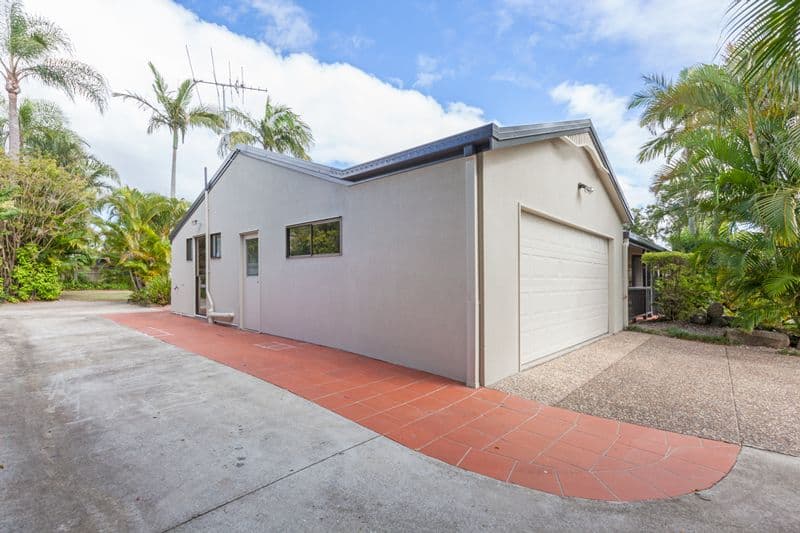 3 SUNNINGDALE Avenue, ROCHEDALE SOUTH QLD 4123, Rochedale South - Thumbnail 2