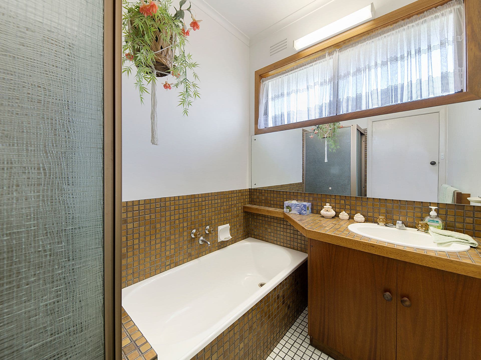64 Benson Street, Benalla VIC 3672, Benalla - Thumbnail 8