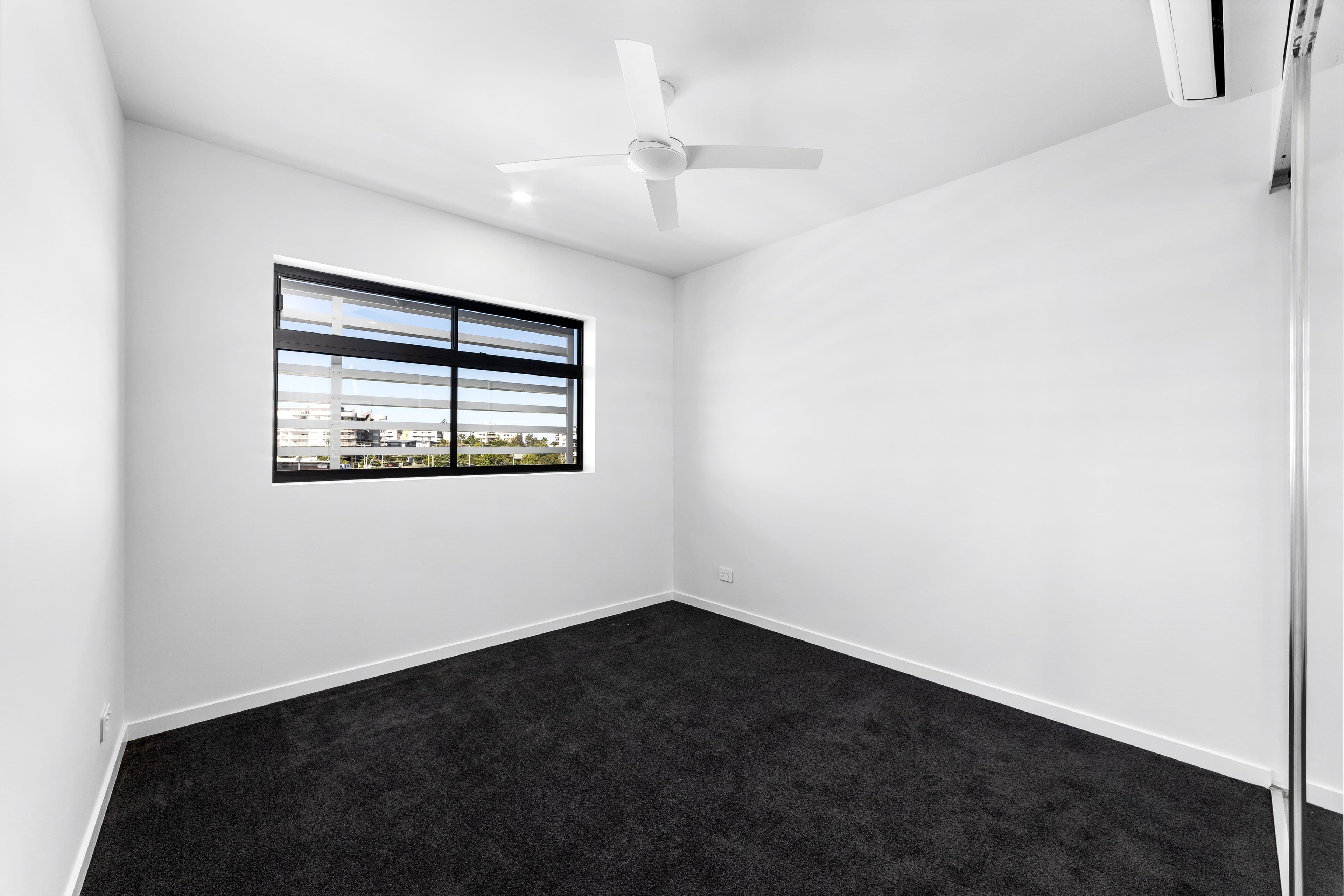 9 Violet Street, Redcliffe QLD 4020, Redcliffe - Thumbnail 6