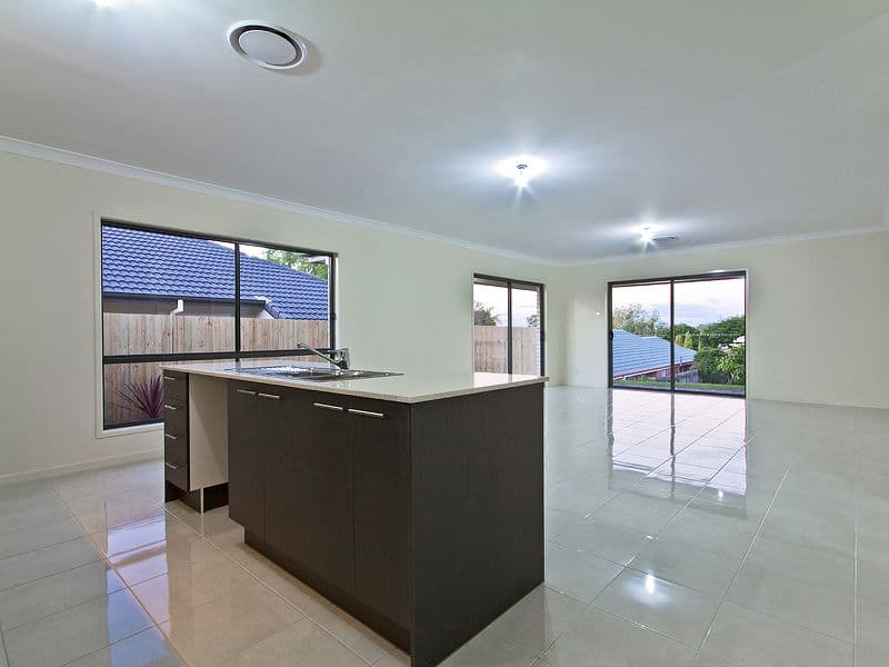 1 Botticelli Close, CARSELDINE QLD 4034, Carseldine - Thumbnail 5