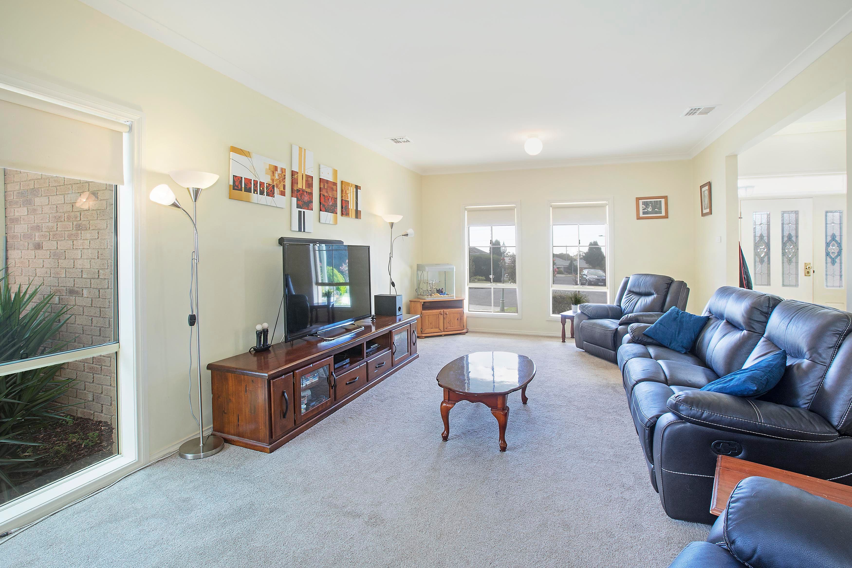 4 Sweeney Court, Highton VIC 3216, Highton - Thumbnail 3