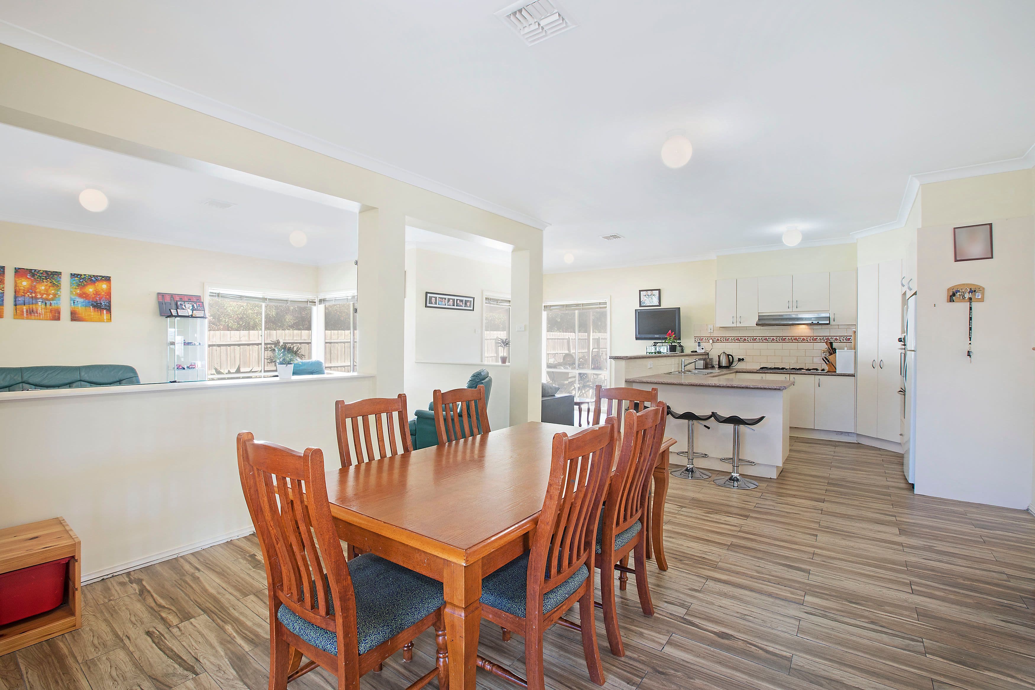 4 Sweeney Court, Highton VIC 3216, Highton - Thumbnail 6