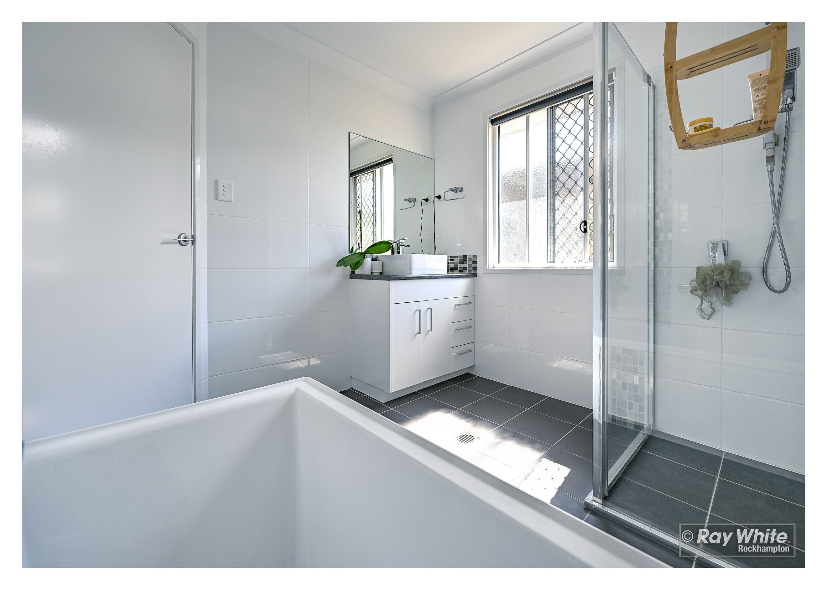 143 Constance Avenue, Rockyview QLD 4701, Rockyview - Thumbnail 6