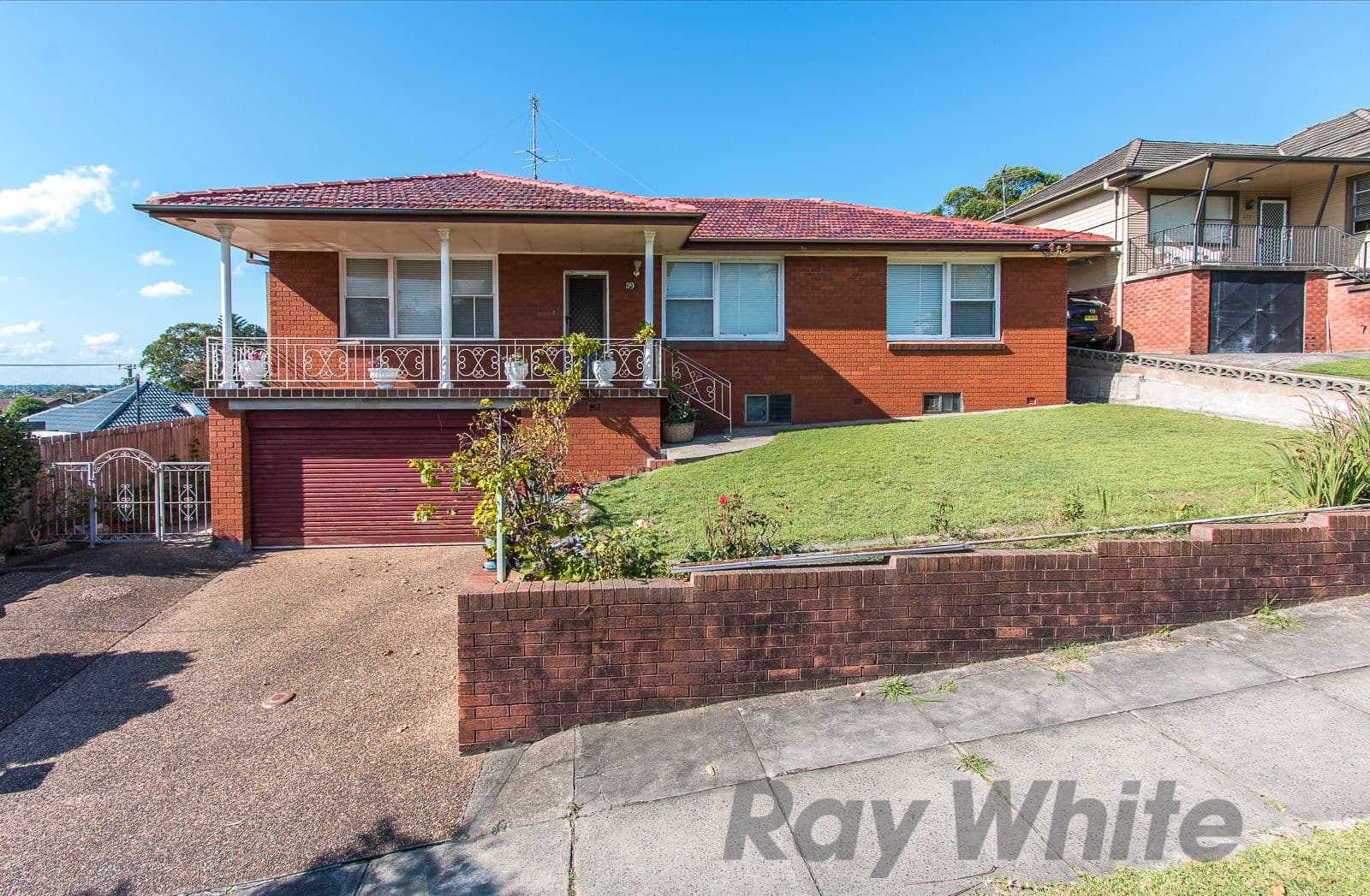 119 Garden Grove Parade, Adamstown Heights - Image 1