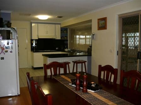 7 Hawkins Street, HOWLONG NSW 2643, Howlong - Thumbnail 3