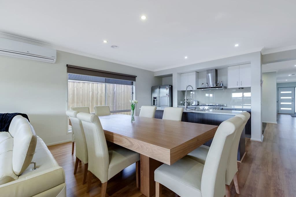 40 Renaissance Boulevard, MERNDA VIC 3754, Mernda - Thumbnail 5
